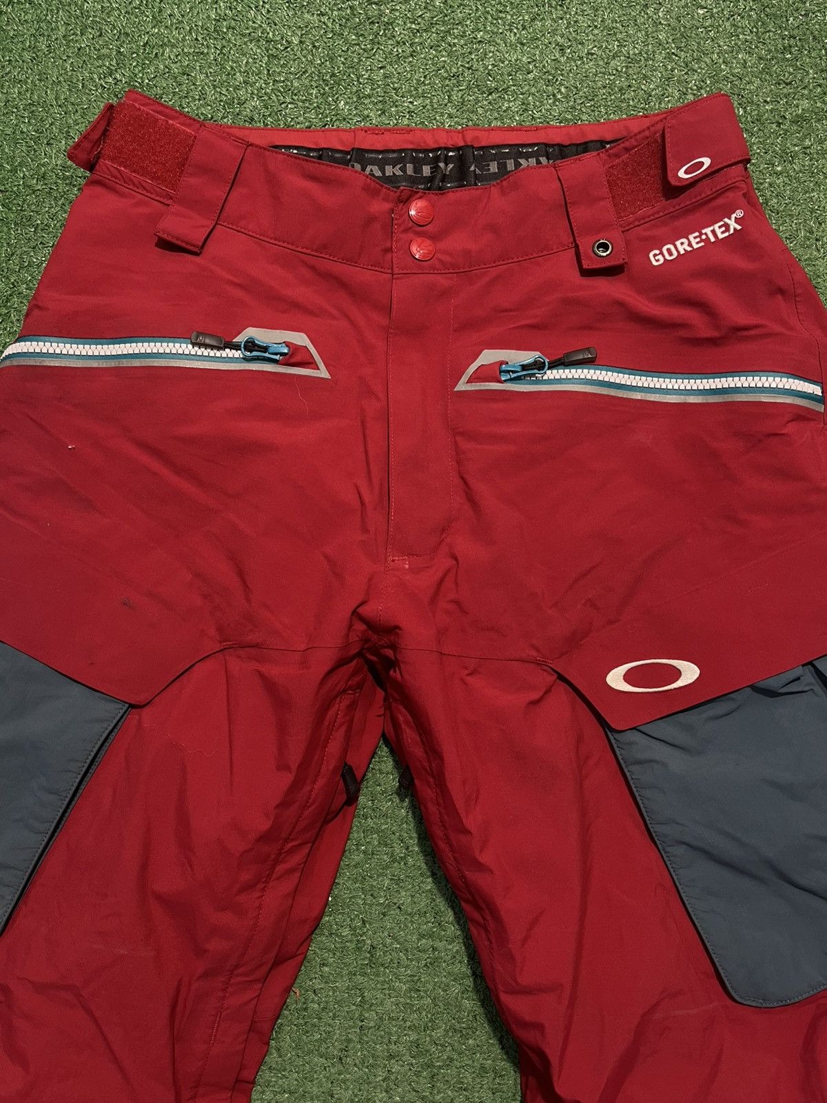 Oakley Oakley overalls pants ski pants winter red Size US 33 - 3 Thumbnail