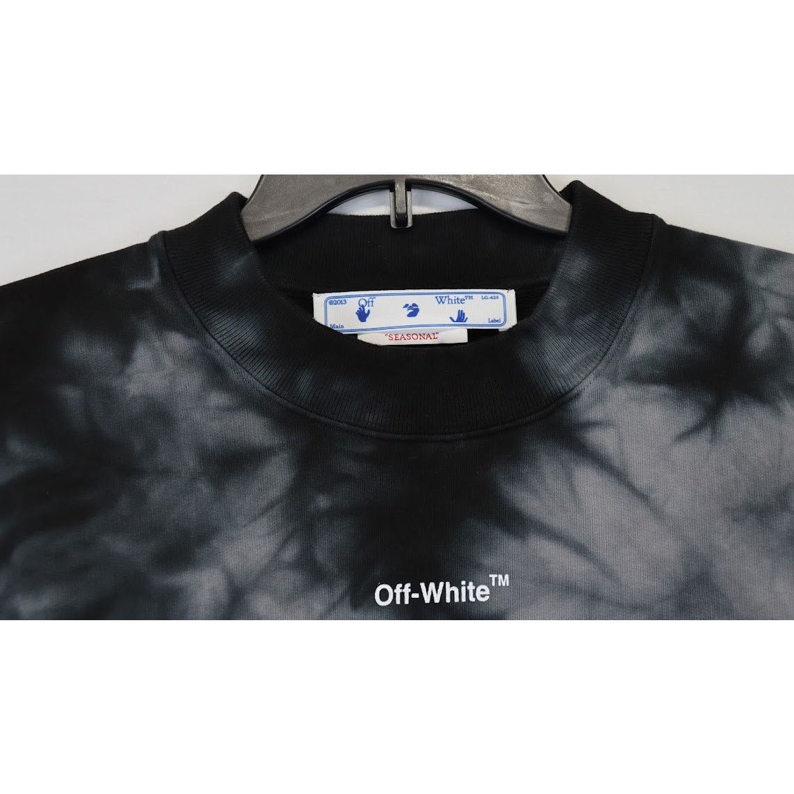 Off-White o1rshd1 Q:2 / Diag Arrow Tie Dye Skate Warm Sweatshirt Size US XL / EU 56 / 4 - 5 Thumbnail