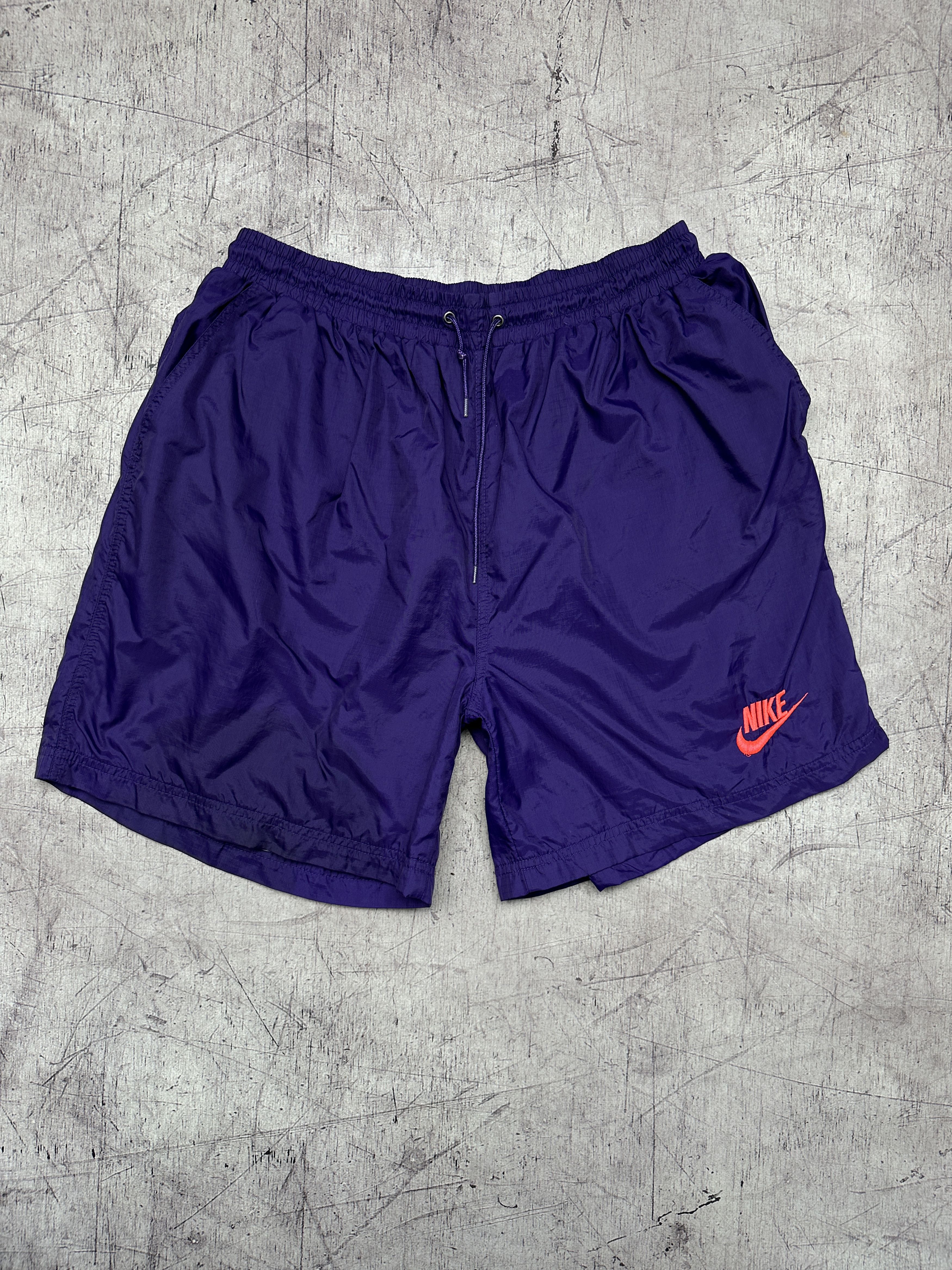 Nike Nike 90s Vintage Mens Nylon Shorts Size US 34 / EU 50 - 1 Thumbnail