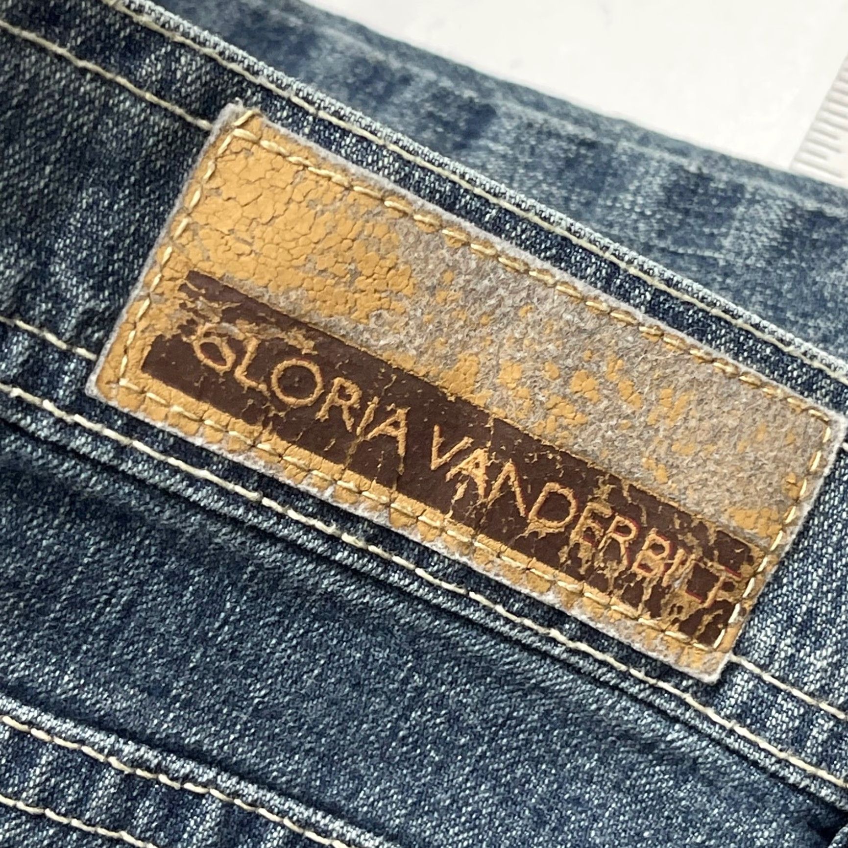 Gloria Vanderbilt VINTAGE Gloria Vanderbilt Jeans Shirt Denim 90s Dark Blue 14 Regular High Rise 32x30 Cotton Blend Tapered 5-Pocket Womens Mens Size 36" / US 14 / IT 50 - 4 Thumbnail