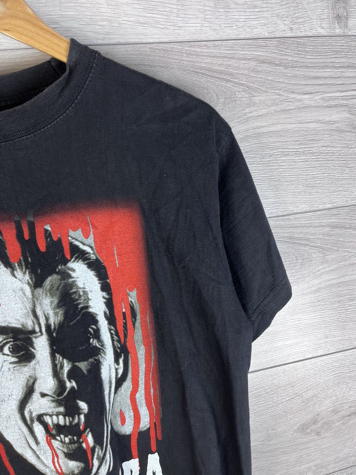 Fruit Of The Loom TASTE THE BLOOD OF DRACULA 2005 VINTAGE MOVIE GRAPHIC TEE Size US M / EU 48-50 / 2 - 4 Thumbnail