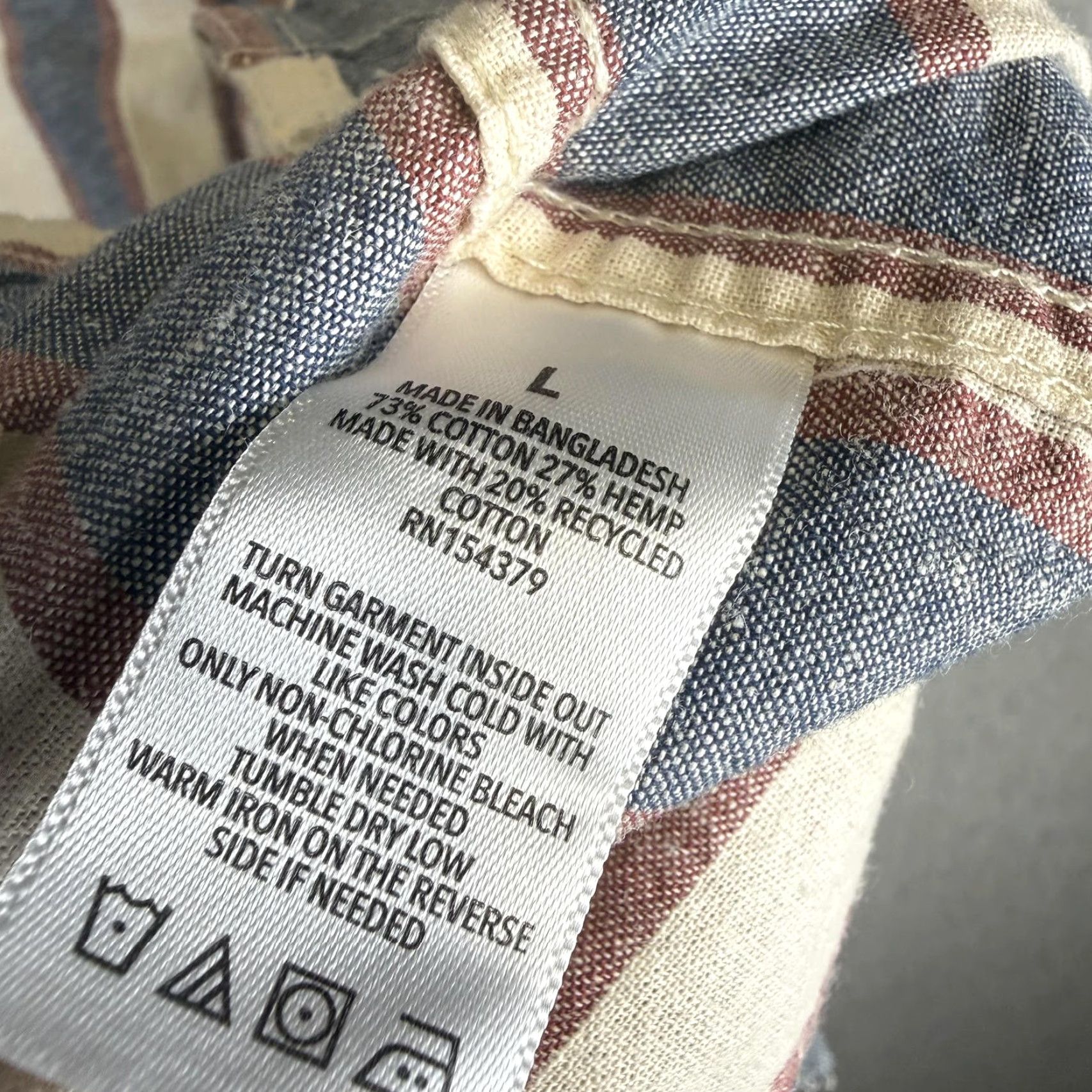 Vintage Aéropostale Shirt Men L Gray Multi Striped Short Sleeve Button Up Size US 33 - 3 Thumbnail