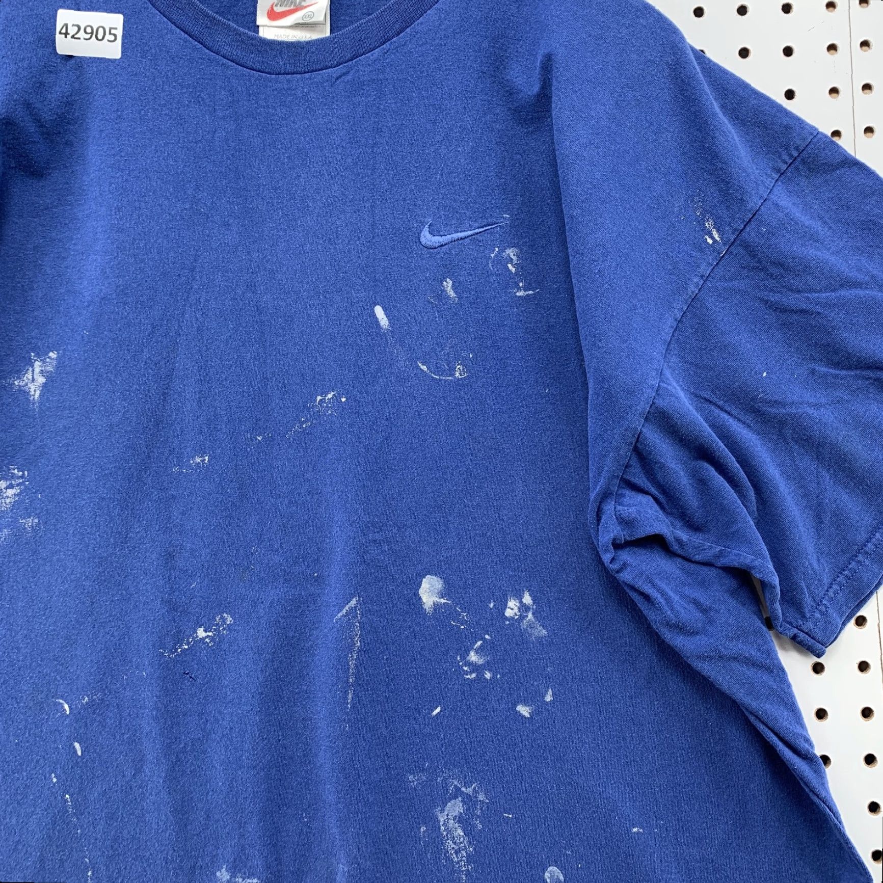 Nike VINTAGE 90s Nike Essential Swoosh Shirt Mens 2XL Blue Distressed Cotton T-Shirt Size US XXL / EU 58 / 5 - 6 Thumbnail