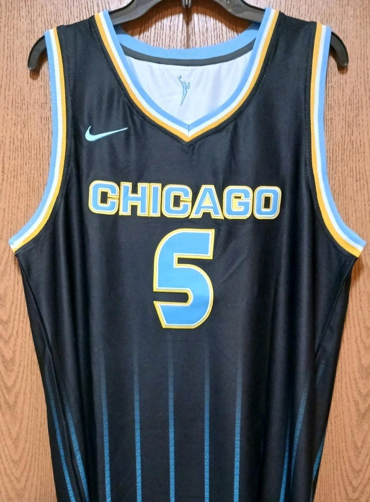 Other Angel Reese (Chicago Sky)-(Jersey)-(Black)-(XL)-(Decent)-$75 Size ONE SIZE - 1 Thumbnail
