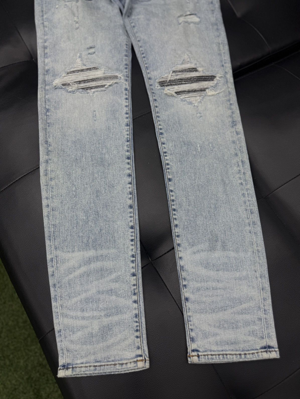 Amiri Amiri MX1 Jeans Blue Glitter Iridescent Patch Size 34 Size US 34 / EU 50 - 2 Thumbnail