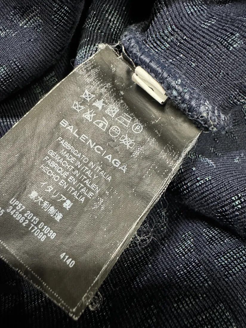 Balenciaga × Vintage SS2013 Balenciaga Navy Textured Sweater by Nicolas Ghesquiere Size US S / EU 44-46 / 1 - 8 Thumbnail