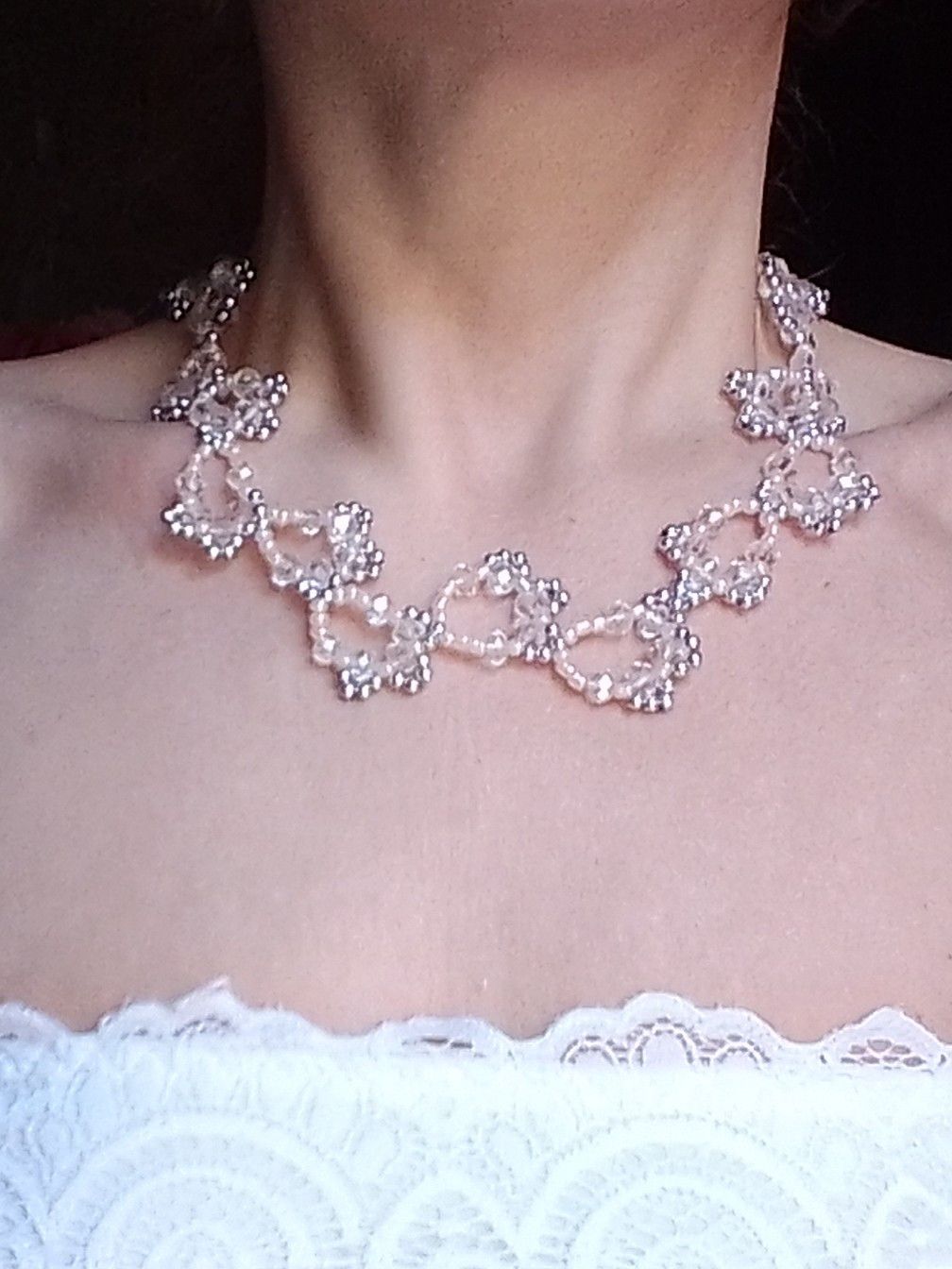Handmade Necklace Earrings set Leafy pattern soft pink Crystal Size ONE SIZE - 6 Thumbnail