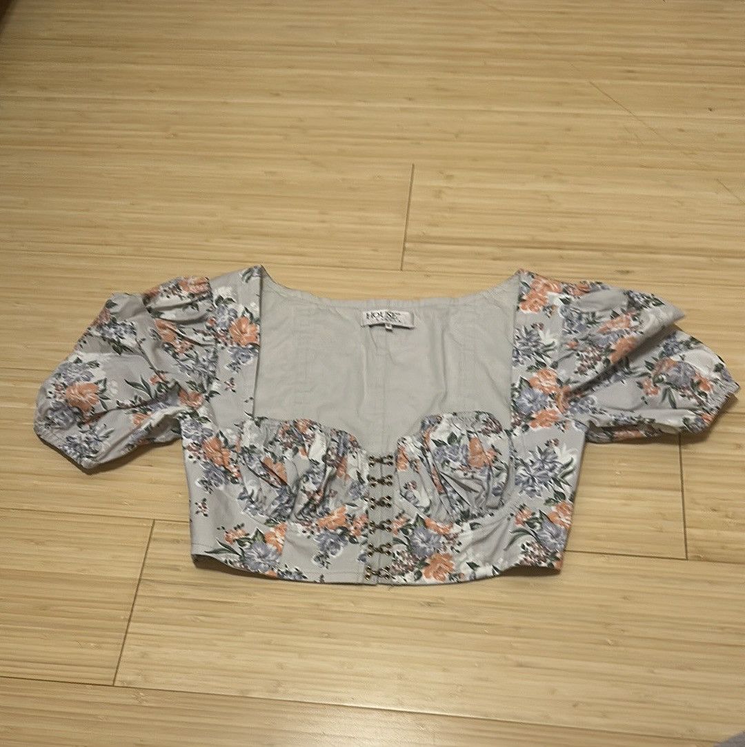 House of CB Alivia Floral Puff Sleeve Crop Top Size M / US 6-8 / IT 42-44 - 4 Thumbnail