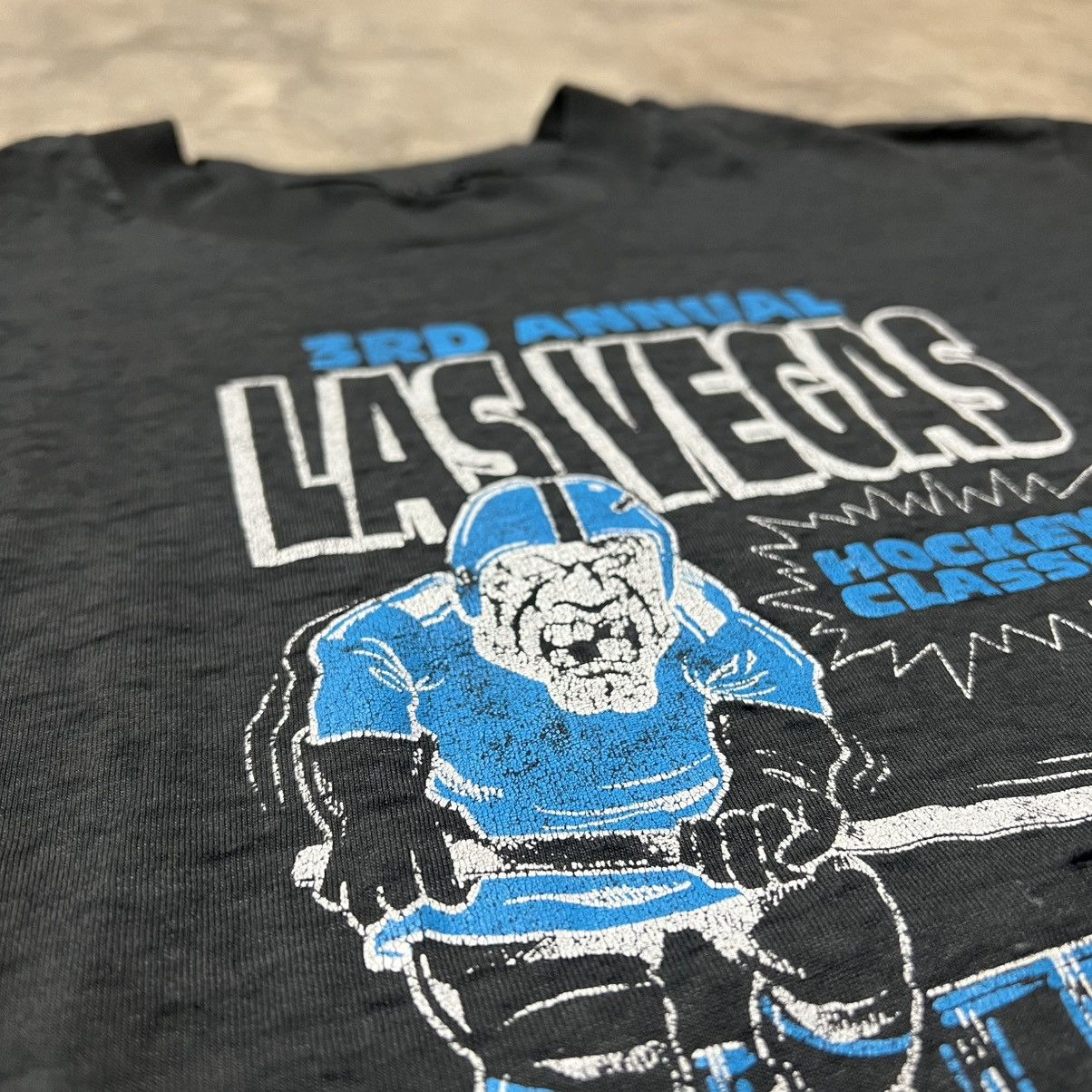 NHL × Vintage Vintage 1993 3rd Annual Las Vegas Hockey Classic 🇺🇸 T-Shirt Size US L / EU 52-54 / 3 - 5 Thumbnail