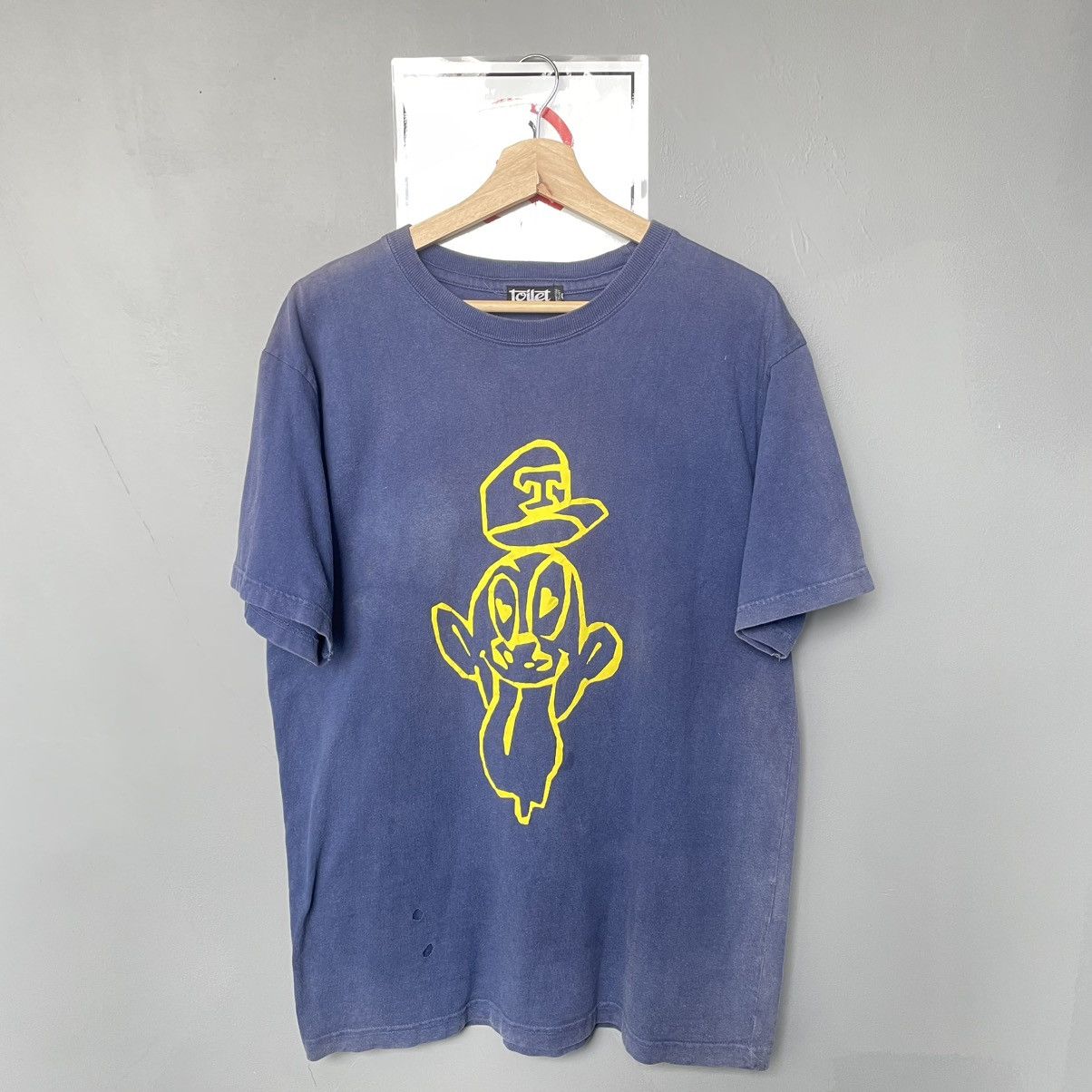 Vintage Thrashed Faded Vintage Japanese Toilet 90s ERD GRUNGE TEE Size US M / EU 48-50 / 2 - 1 Thumbnail