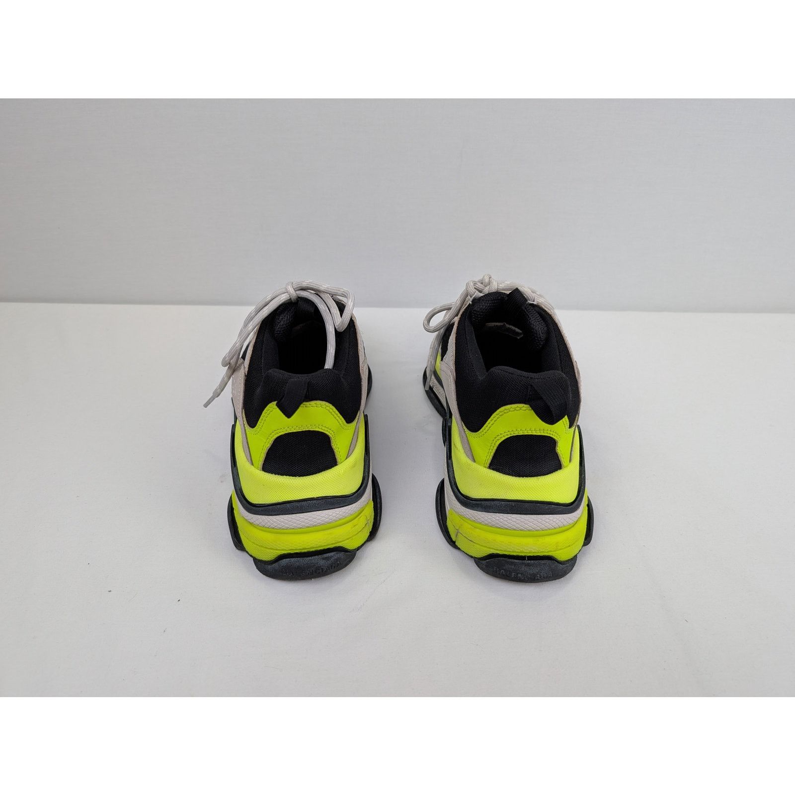 Balenciaga o1rshd1 Runner Sneakers in Grey/Yellow Fluo Size US 10 / EU 43 - 10 Thumbnail