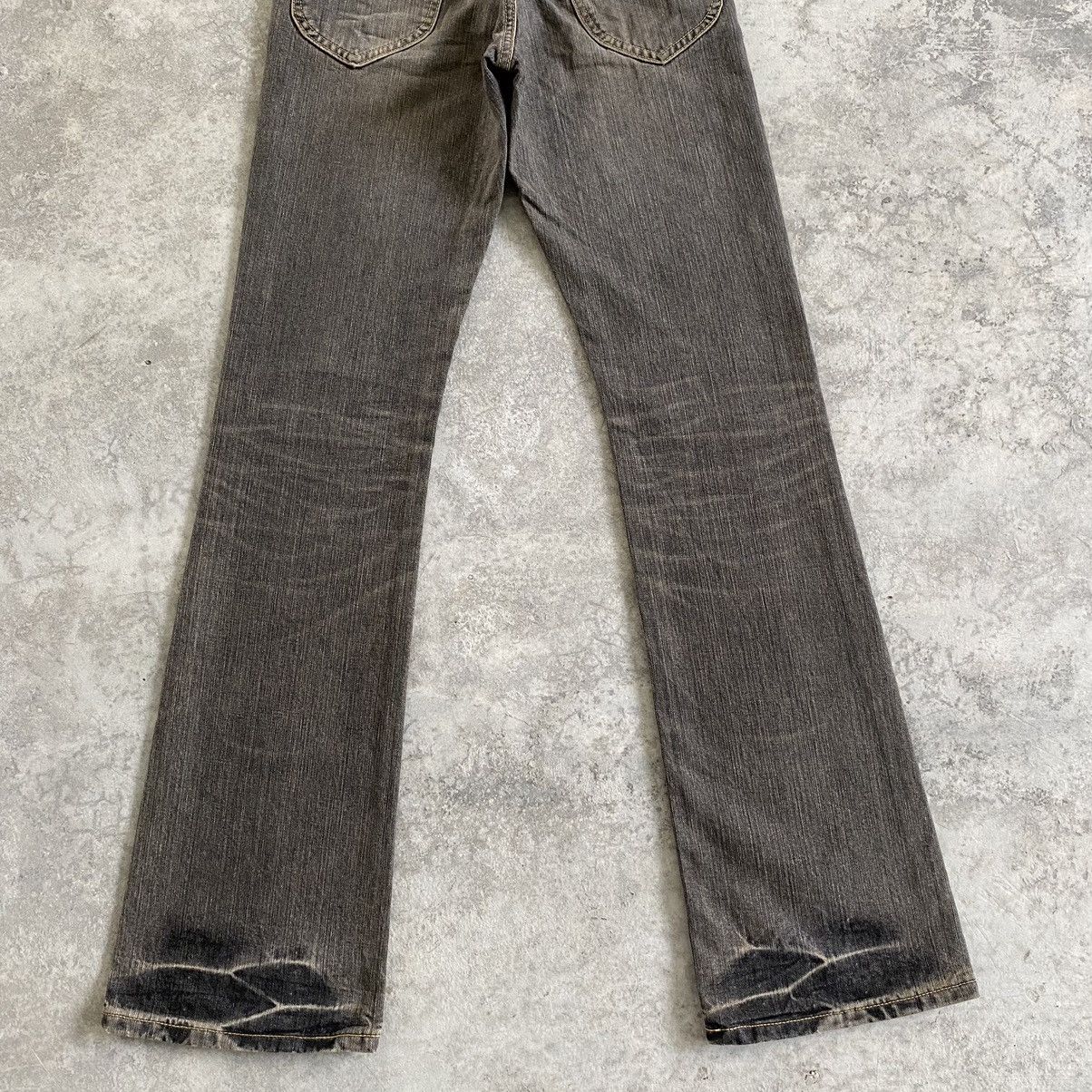 Vintage Vintage Lee Mud Washed Bootcut Flared Denim Jeans Size US 27 - 14 Thumbnail