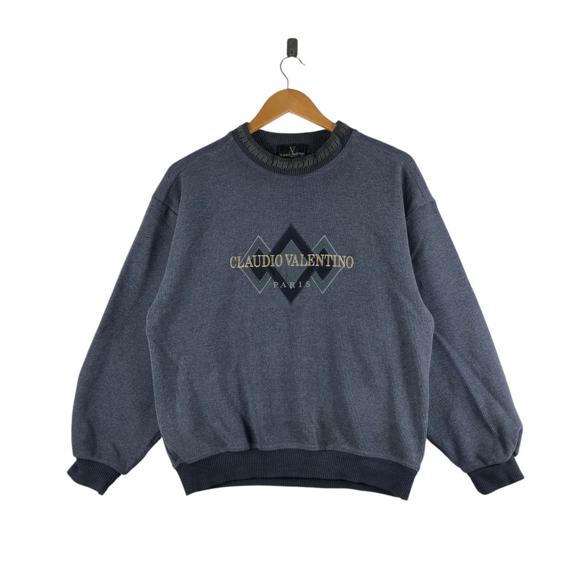 Vintage Vintage CLAUDIO VALENTINO Paris Sweatshirt Big Logo Size US M / EU 48-50 / 2 - 1 Thumbnail