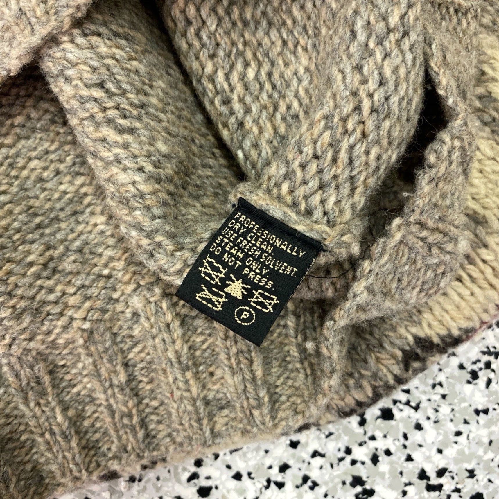 Eddie Bauer VINTAGE Eddie Bauer Legends Sweater Mens M Beige Wool Snowflake 90s Geometric Knit Quarter Zip Pullover Size M / US 6-8 / IT 42-44 - 5 Thumbnail