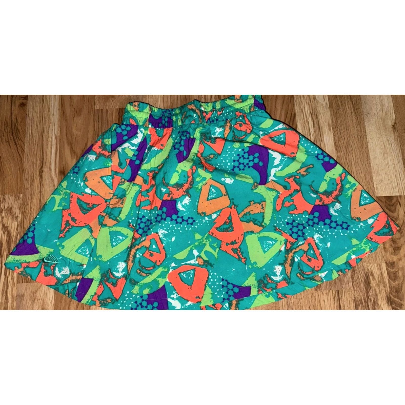 Nike VINTAGE Nike Skirt Womens S Tennis Beach 80s Women Size EUC Size 28" / US 6 / IT 42 - 3 Thumbnail