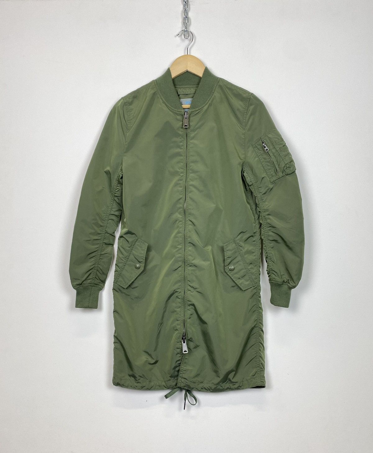 Alpha Industries Vintage Alpha Industries Long Bomber Jacket MA 1 90’s Size XS / US 0-2 / IT 36-38 - 1 Thumbnail