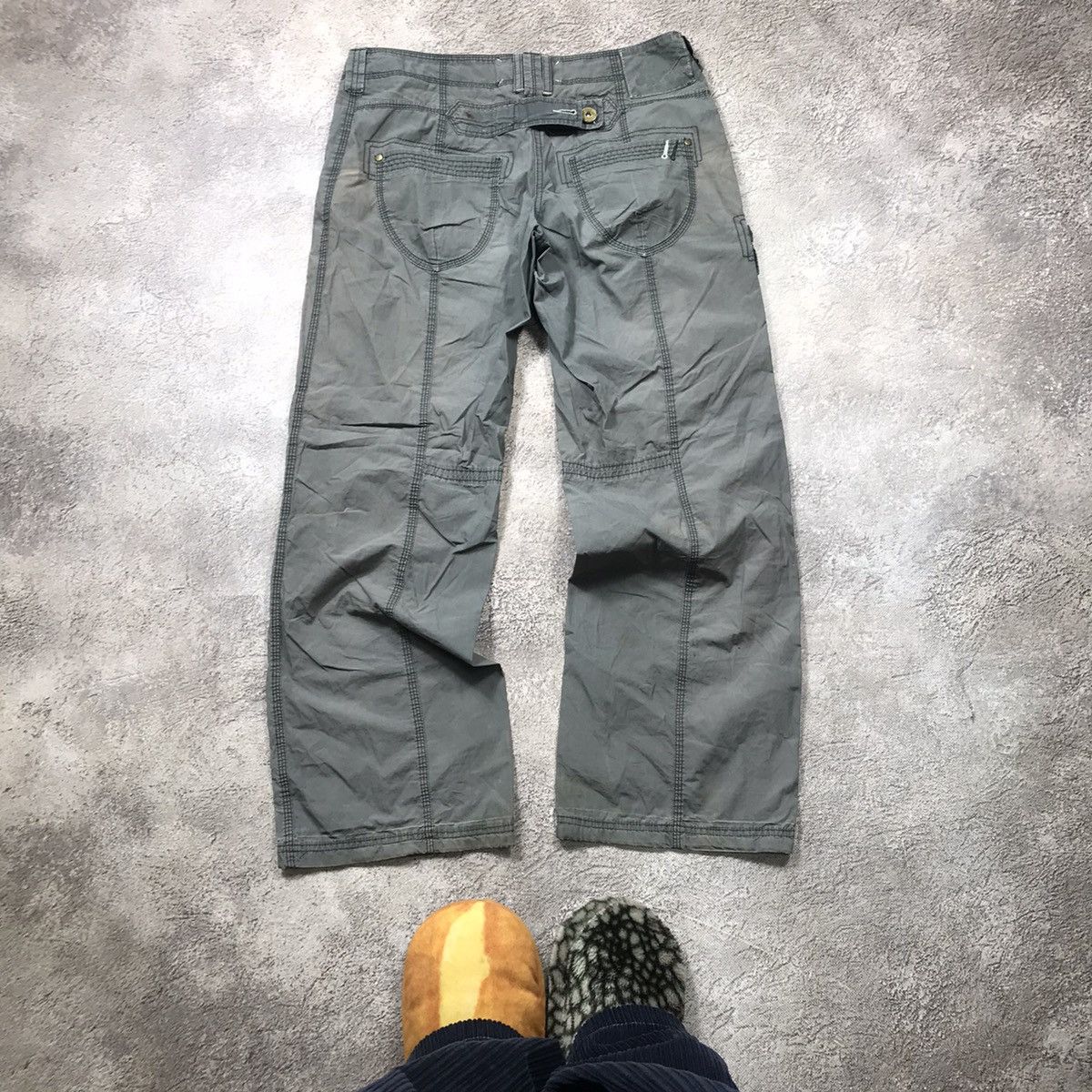 Vintage Vintage Y2K Baggy Cargo Pants Distressed Tactical Streetwear Size 32" / US 10 / IT 46 - 4 Thumbnail