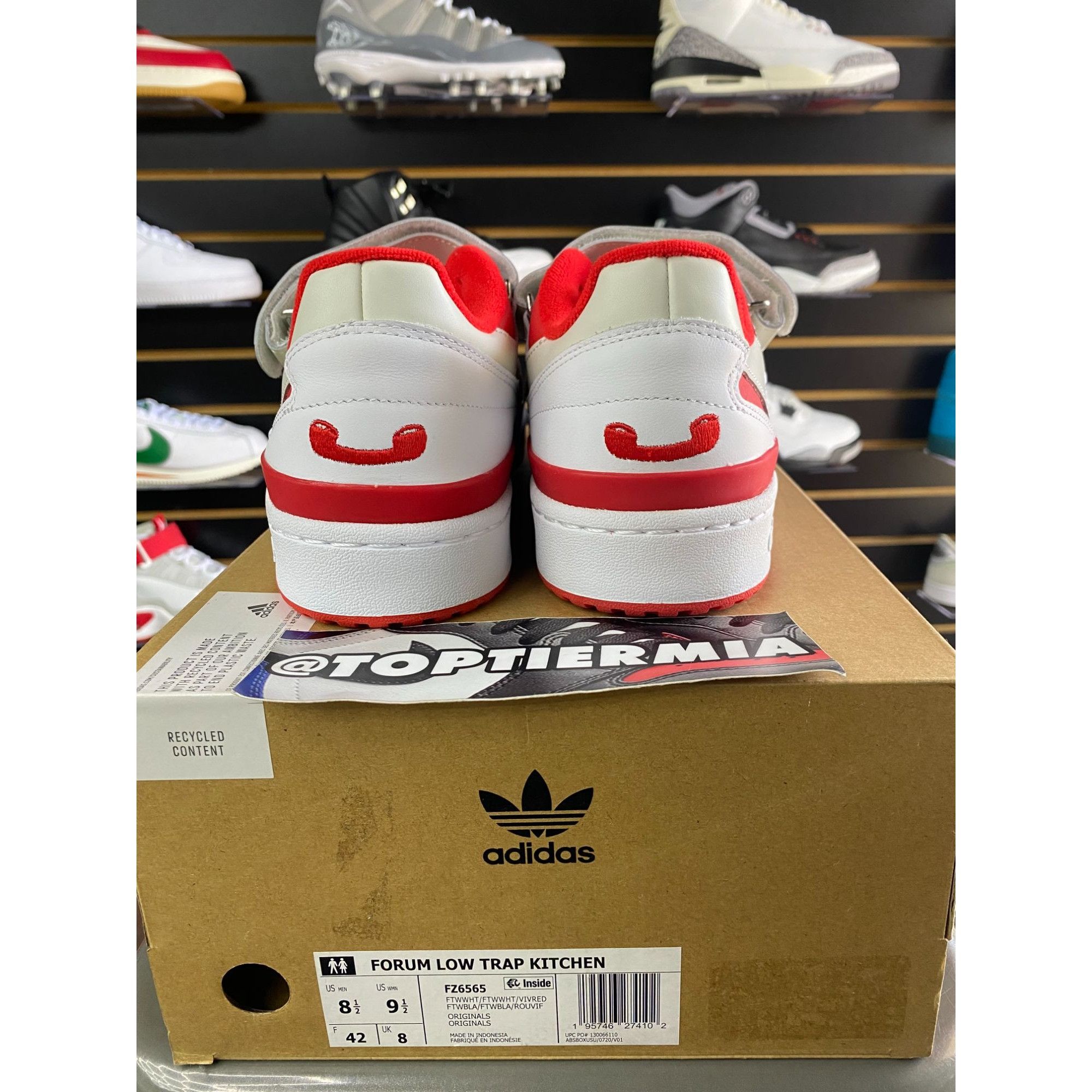 Adidas ADIDAS FORUM LOW X TRAP KITCHEN SZ 8.5 BRAND NEW Size US 8.5 / EU 41-42 - 4 Thumbnail