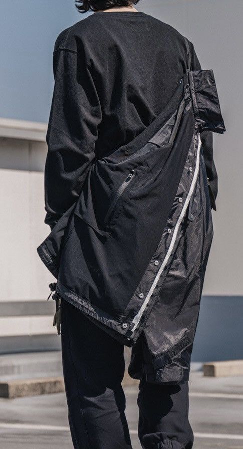 Acronym Acronym J95-WS Windstopper in Black Size M Size US M / EU 48-50 / 2 - 3 Thumbnail