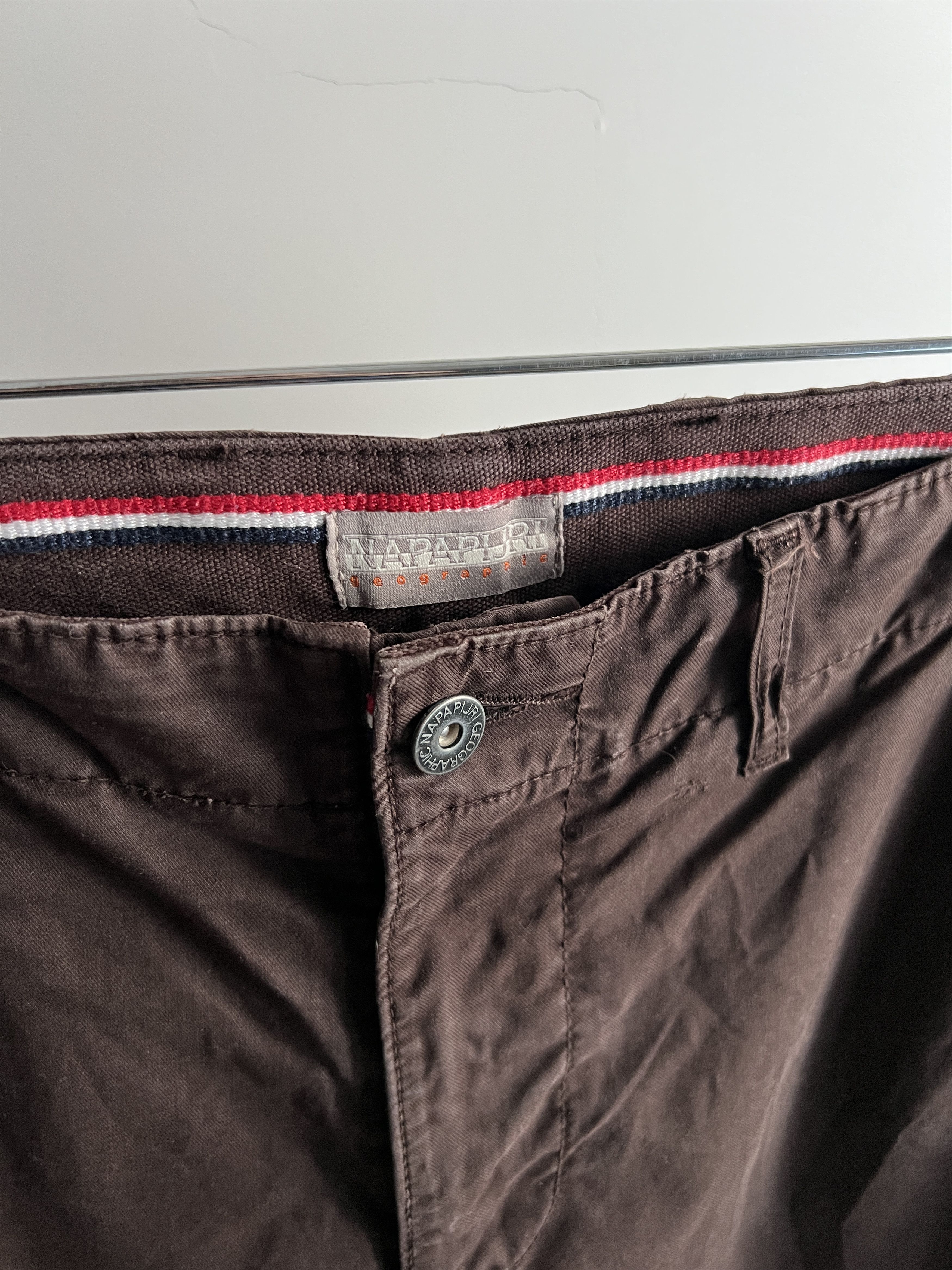 Napapijri × Vintage Mens Brown Straight Leg Chino Trousers Pants by Napapijri Size US 34 / EU 50 - 4 Thumbnail