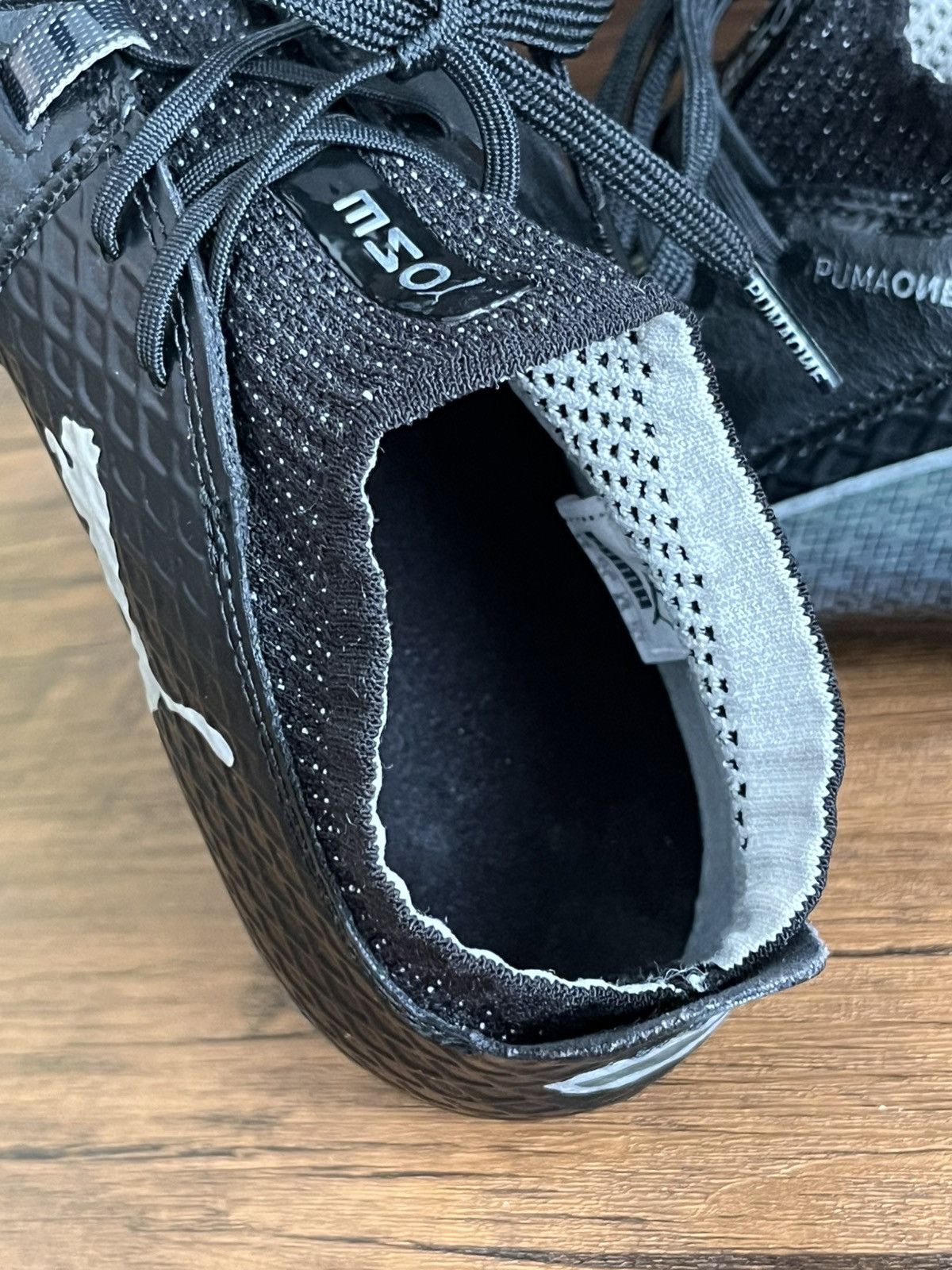 Puma Puma One cleats football leather trainers shoes athletic Size US 7.5 / EU 40-41 - 12 Thumbnail