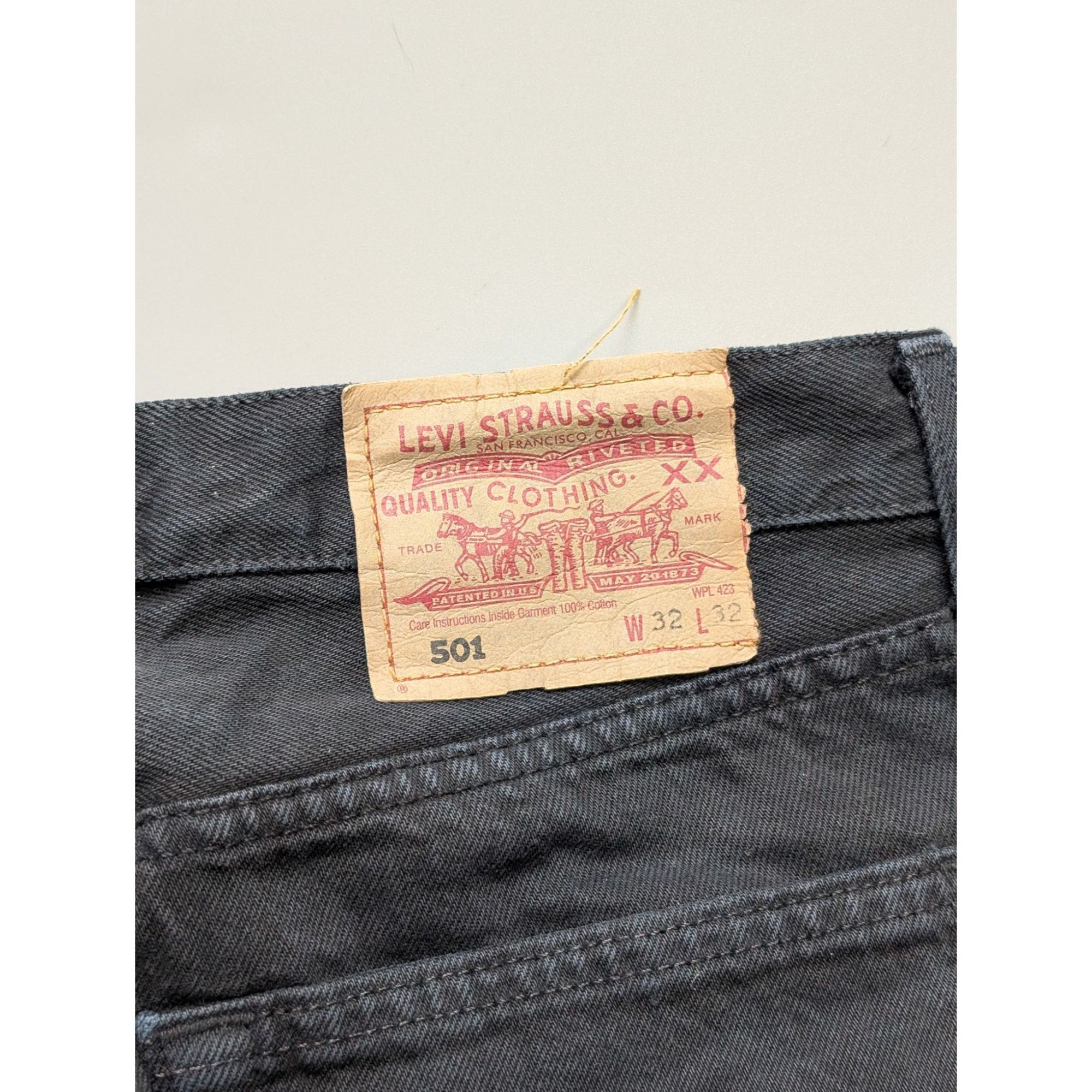 Levi's Vintage Clothing Levi's 501 Vintage Black Denim Jeans Pants (Y1076) Size US 32 / EU 48 - 10 Thumbnail