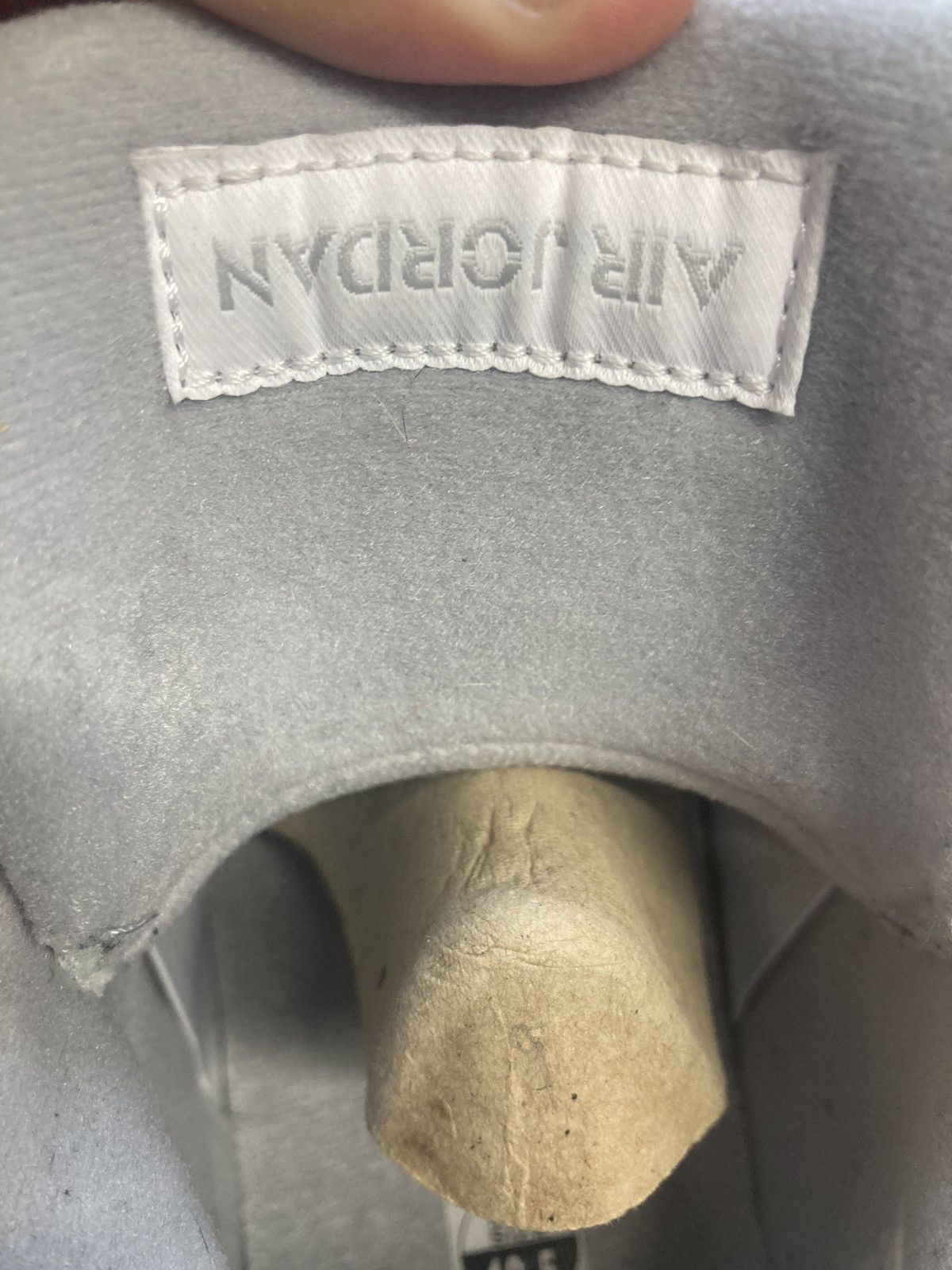Jordan Brand × Nike Air Jordan 4 “Laser” Size US 10.5 / EU 43-44 - 5 Thumbnail