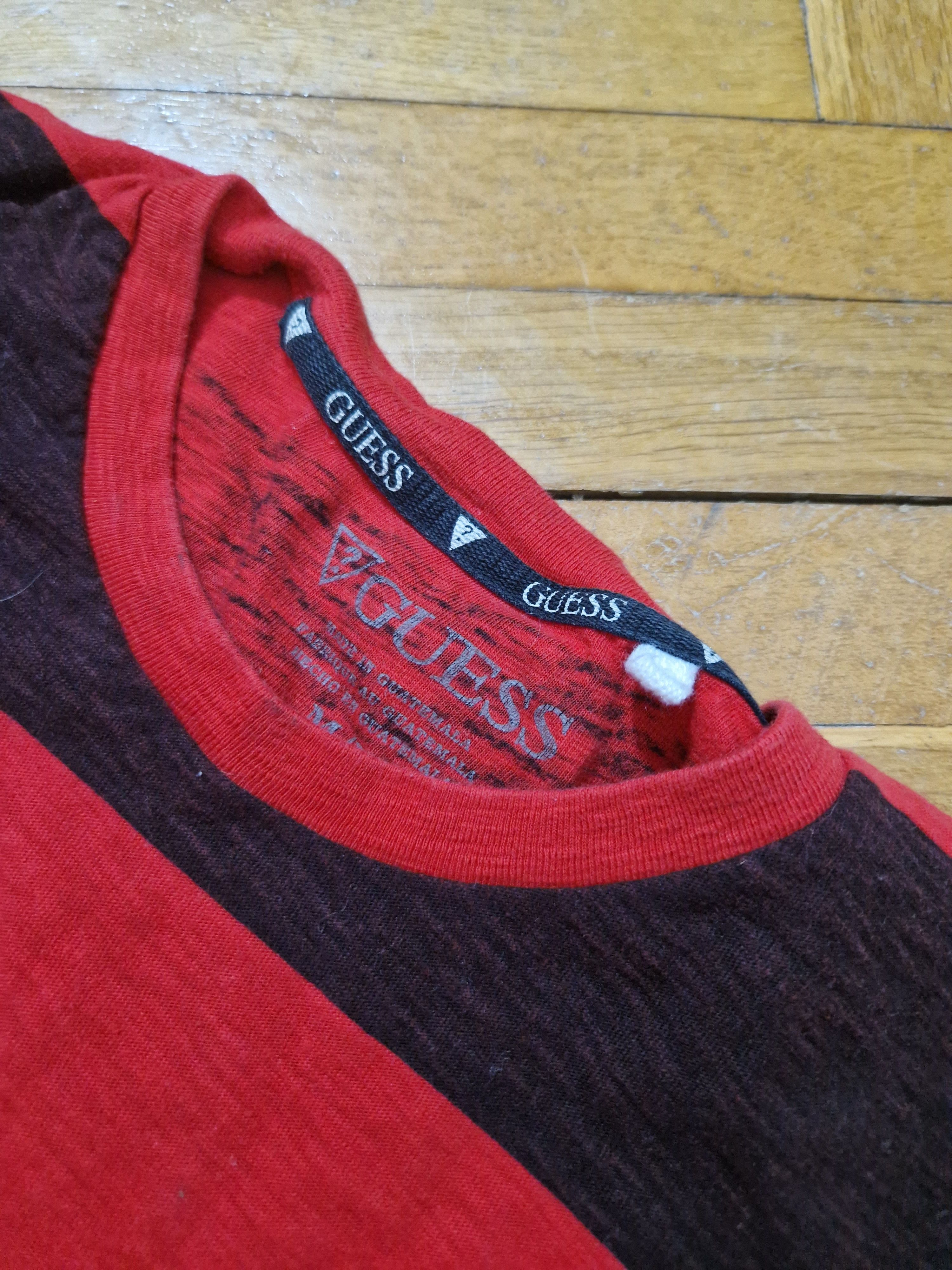 Guess Guess t-shirt Size US M / EU 48-50 / 2 - 3 Thumbnail