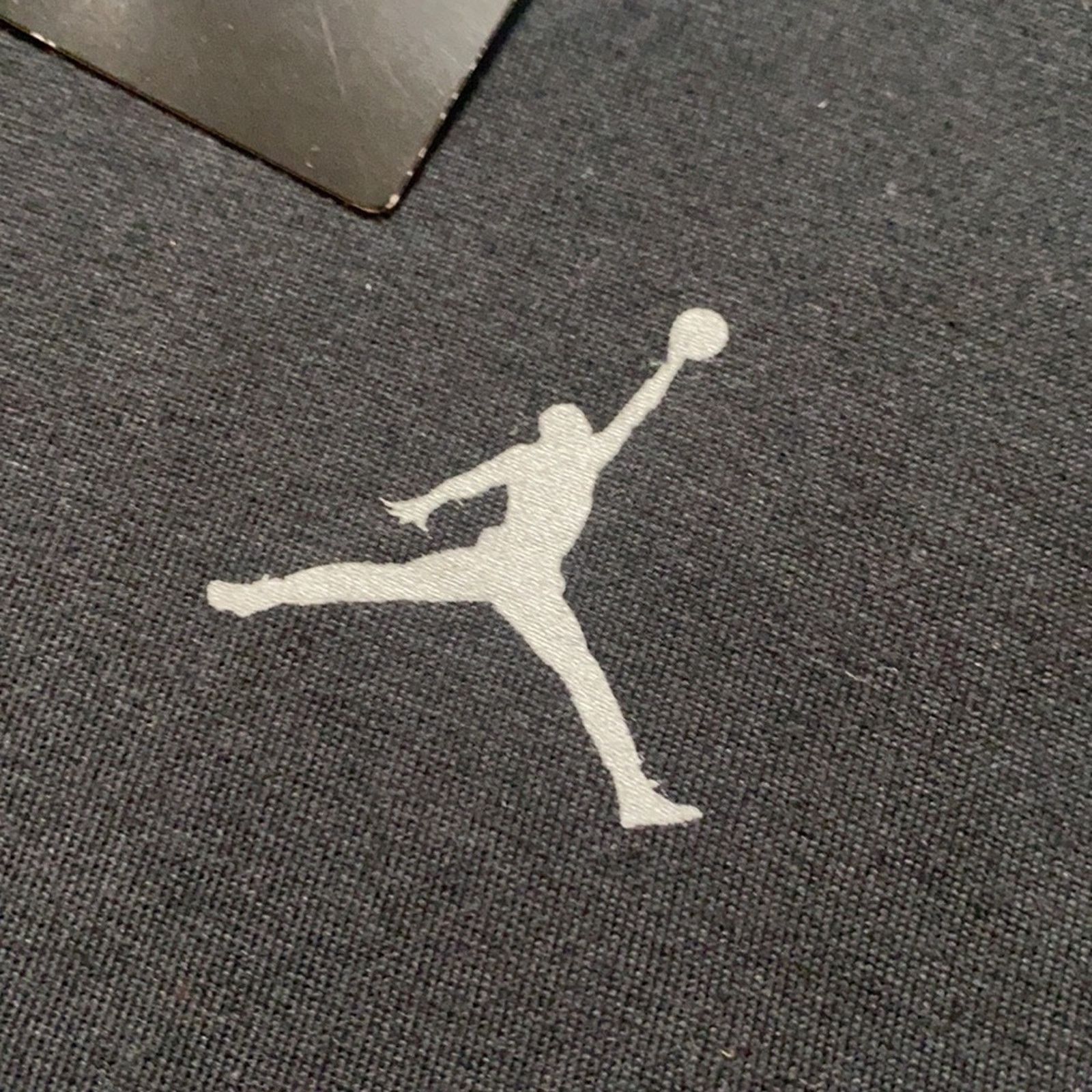 Jordan Brand 2015 Air Jordan Long Sleeve Size US S / EU 44-46 / 1 - 2 Thumbnail
