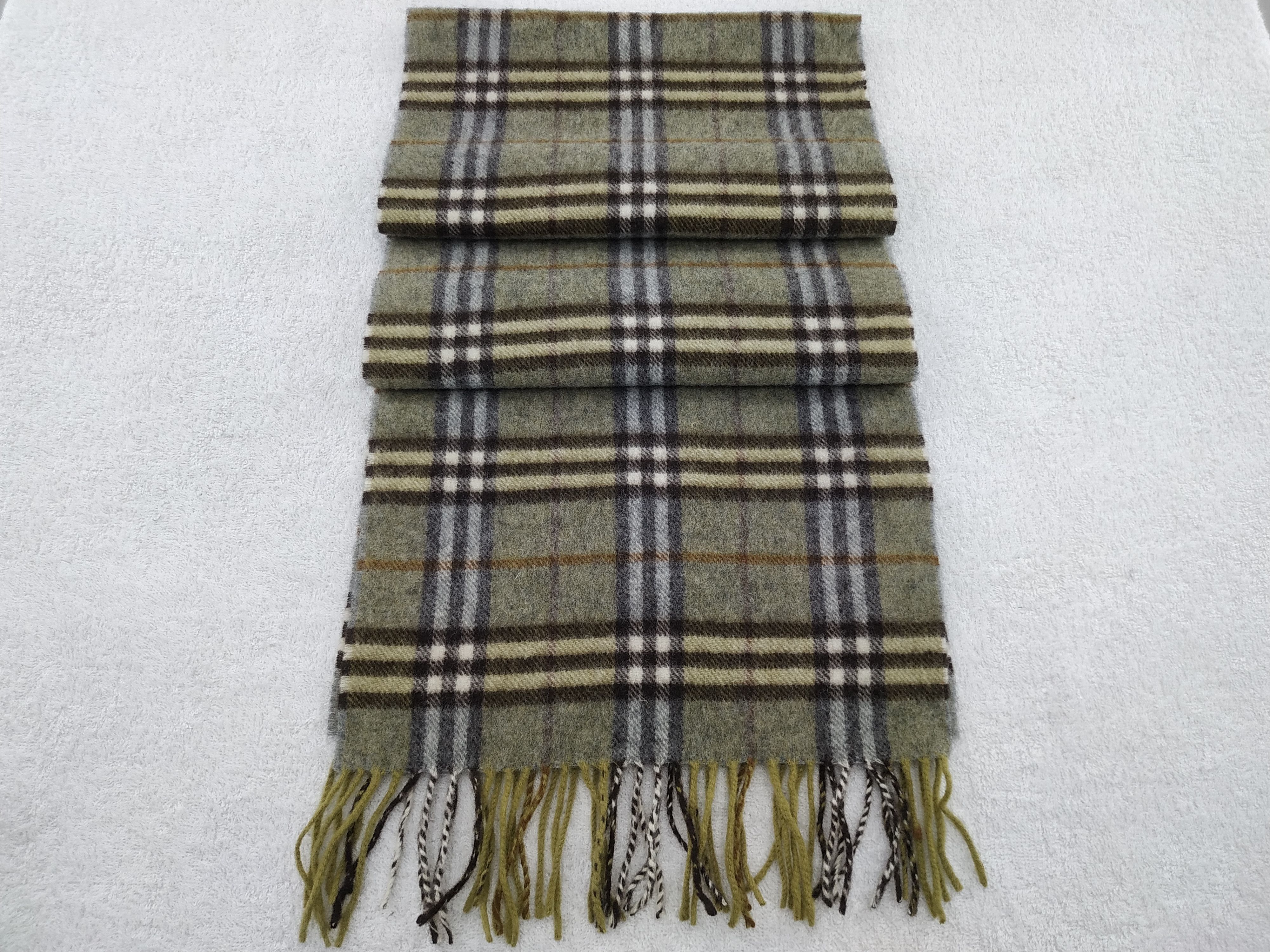 Burberry Vintage Burberry Scarf/Muffler/Neckwear MF481 Size ONE SIZE - 2 Thumbnail