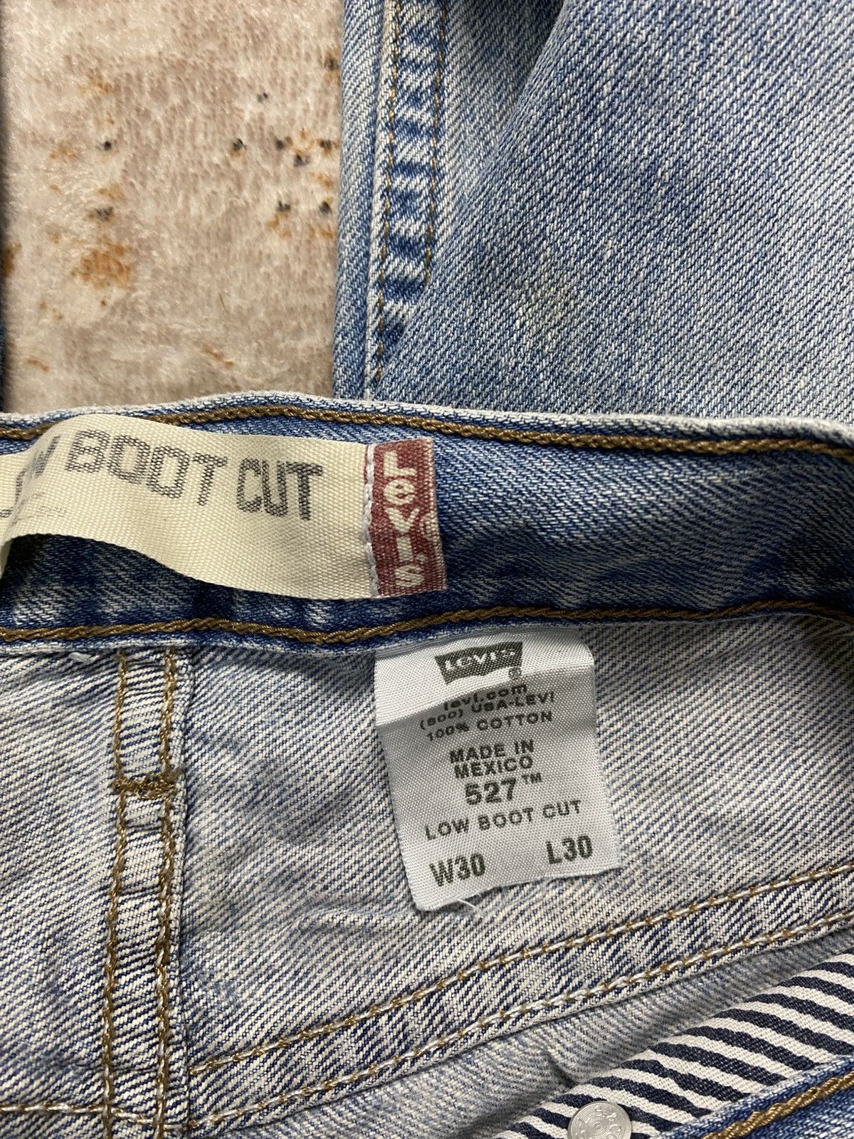 Levi's Vintage Levi’s 527 Low BootCut Size US 30 / EU 46 - 13 Thumbnail