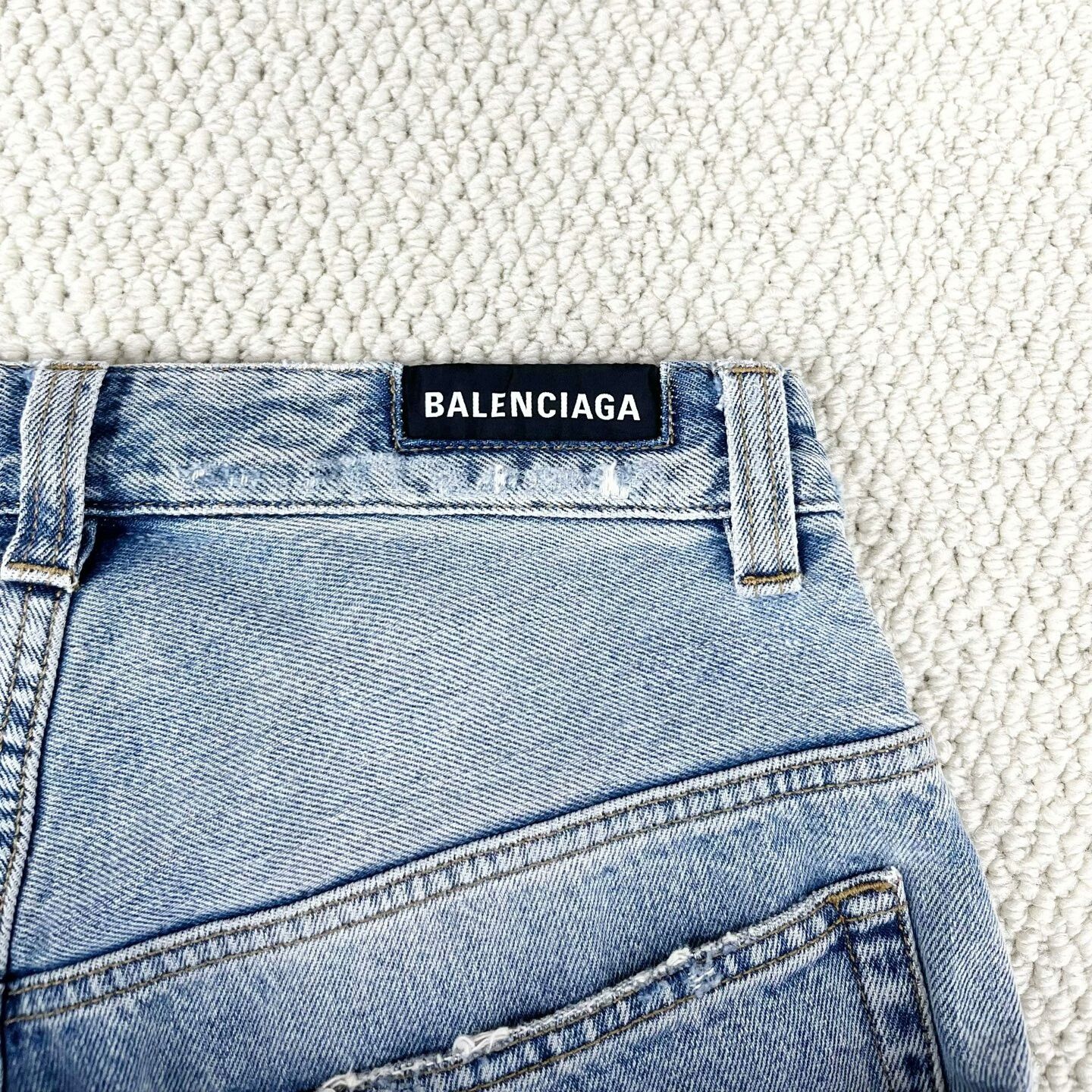 Balenciaga balenciaga distressed denim pants with logo Size US 32 / EU 48 - 5 Thumbnail