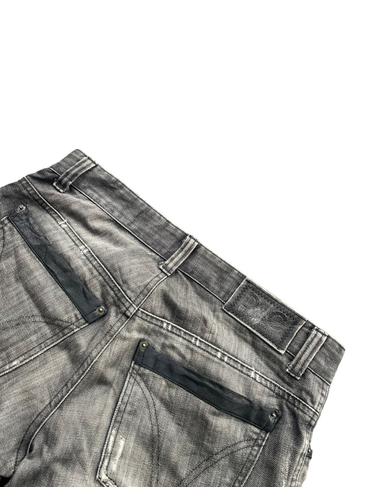 Dolce & Gabbana × If Six Was Nine × Le Grande Bleu (L.G.B.) Vintage Dolce & Gabbana Distresed Denim Size US 33 - 12 Thumbnail