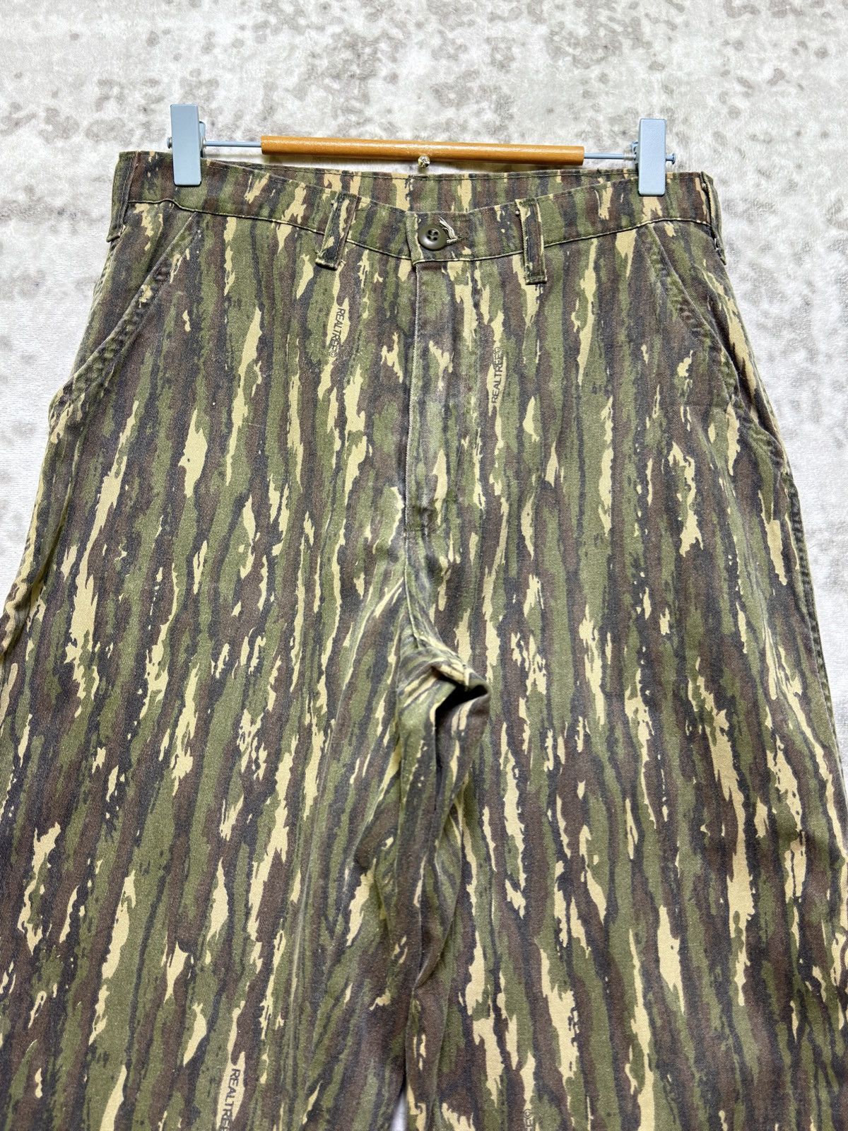 Realtree Vintage Spartan Realtree Camouflage Baggy Talon Zip Trouser Size US 29 - 3 Thumbnail
