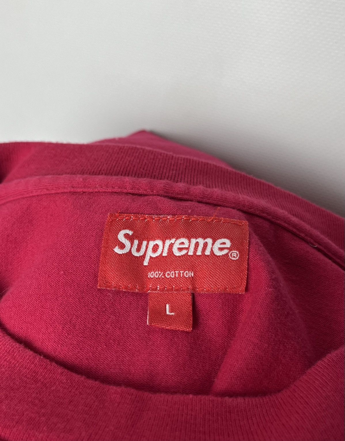 Supreme Supreme Crest Top Magenta Men's - FW18 Size US L / EU 52-54 / 3 - 5 Thumbnail
