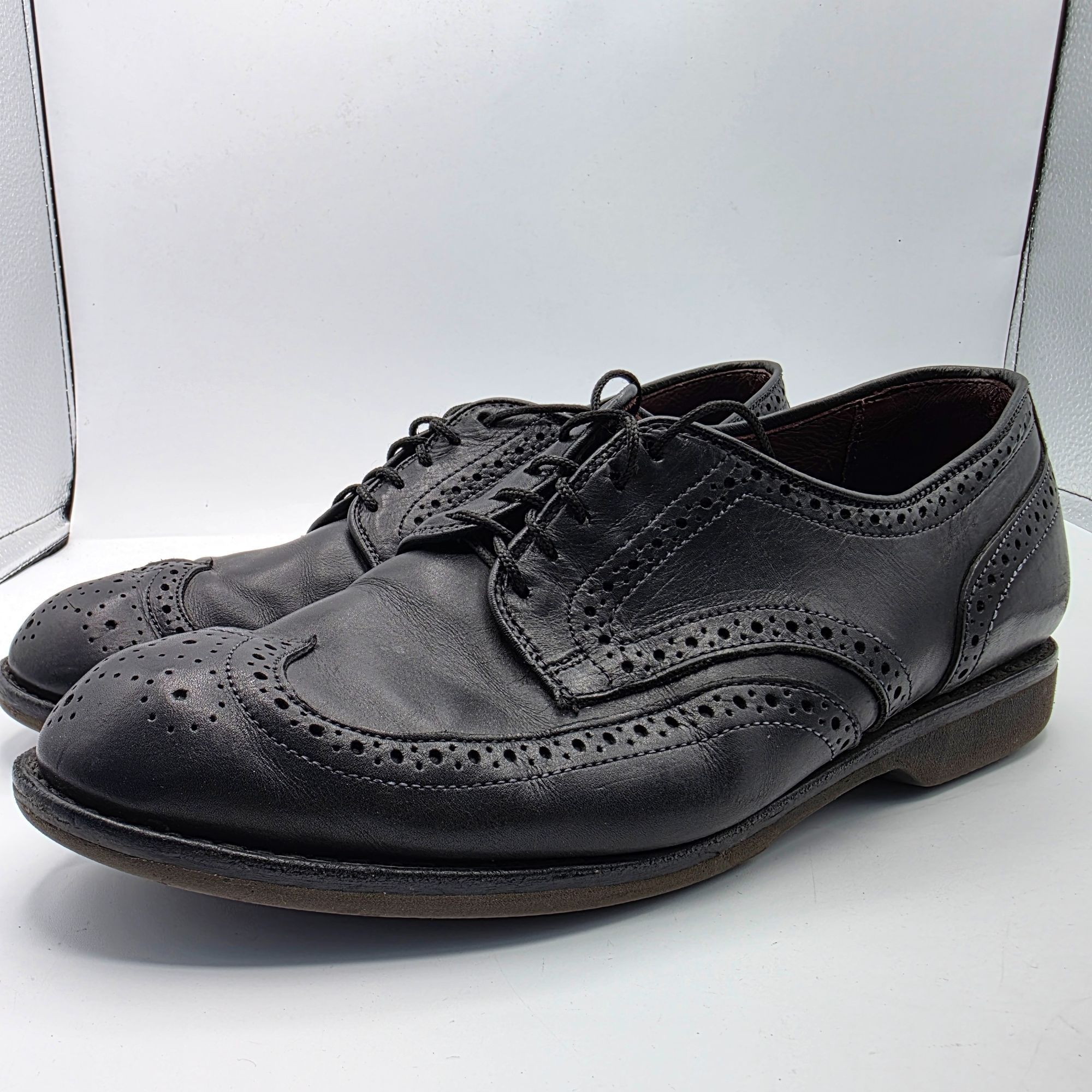 Allen Edmonds Allen Edmonds Road Warrior Mens Size 9.5 Black Wing Tip Brog Size US 9.5 / EU 42-43 - 4 Thumbnail