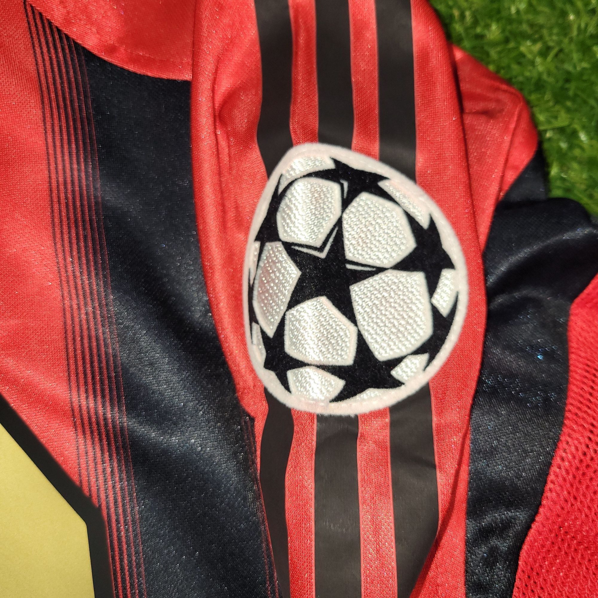 Adidas Kaka AC Milan 2004 2005 Long Sleeve Soccer Jersey BNWT XL Size US XL / EU 56 / 4 - 5 Thumbnail
