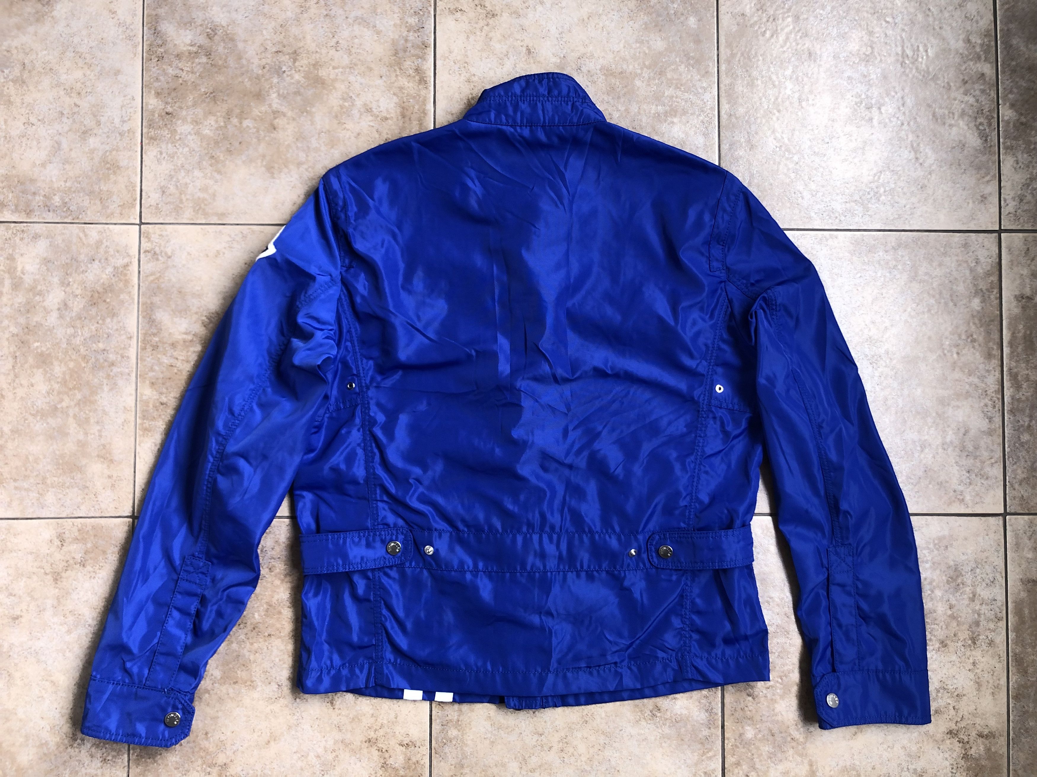 Moncler Moncler Big Logo Blue Lightweight Jacket Size 3 Size US L / EU 52-54 / 3 - 14 Thumbnail