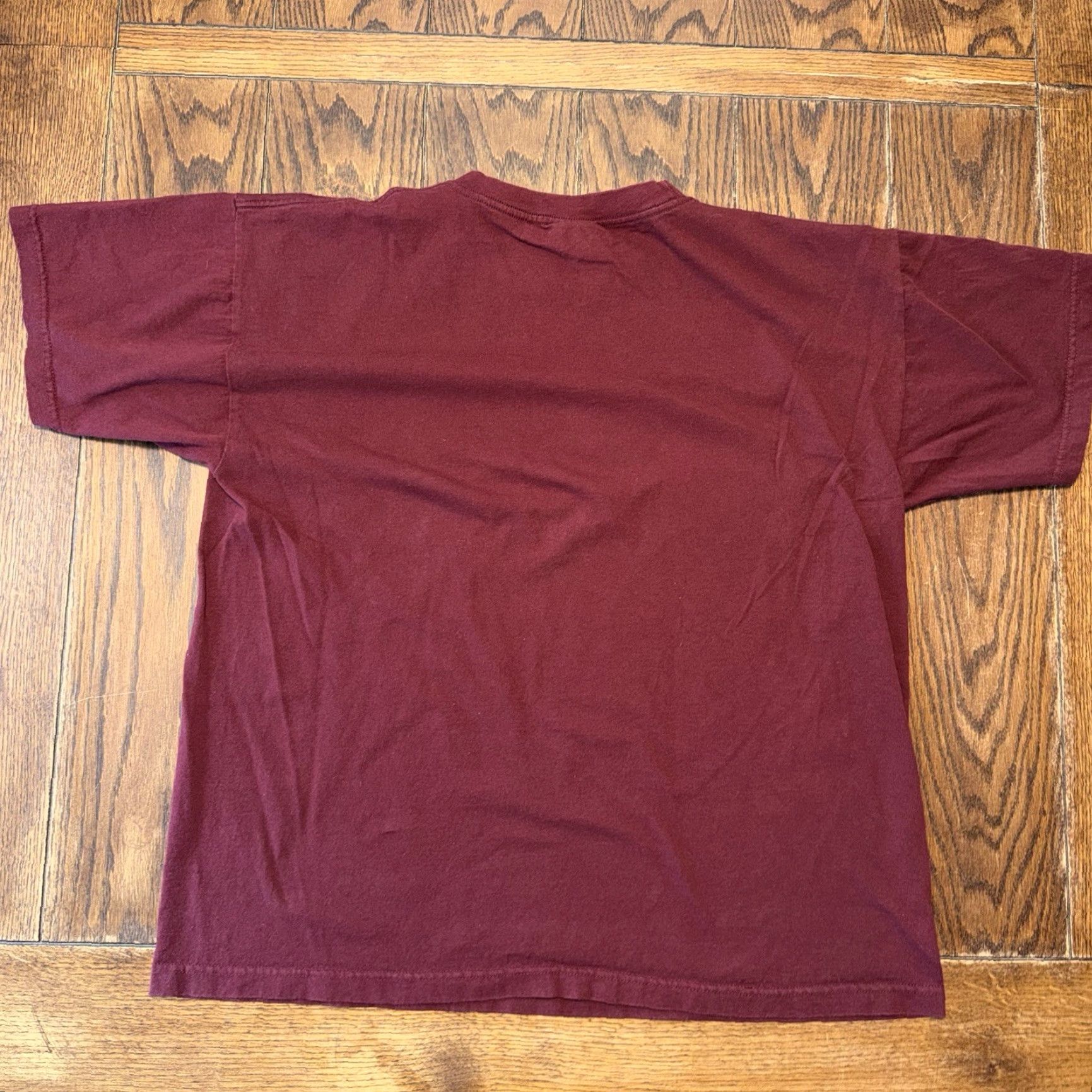 Aeropostale VINTAGE Aeropostale Shirt XL Men Maroon Knit Cotton Crew Neck Short Sleeve Graphic Print Bill The Mall Funny 90s Y2K, Machine Washable Size US XL / EU 56 / 4 - 4 Thumbnail