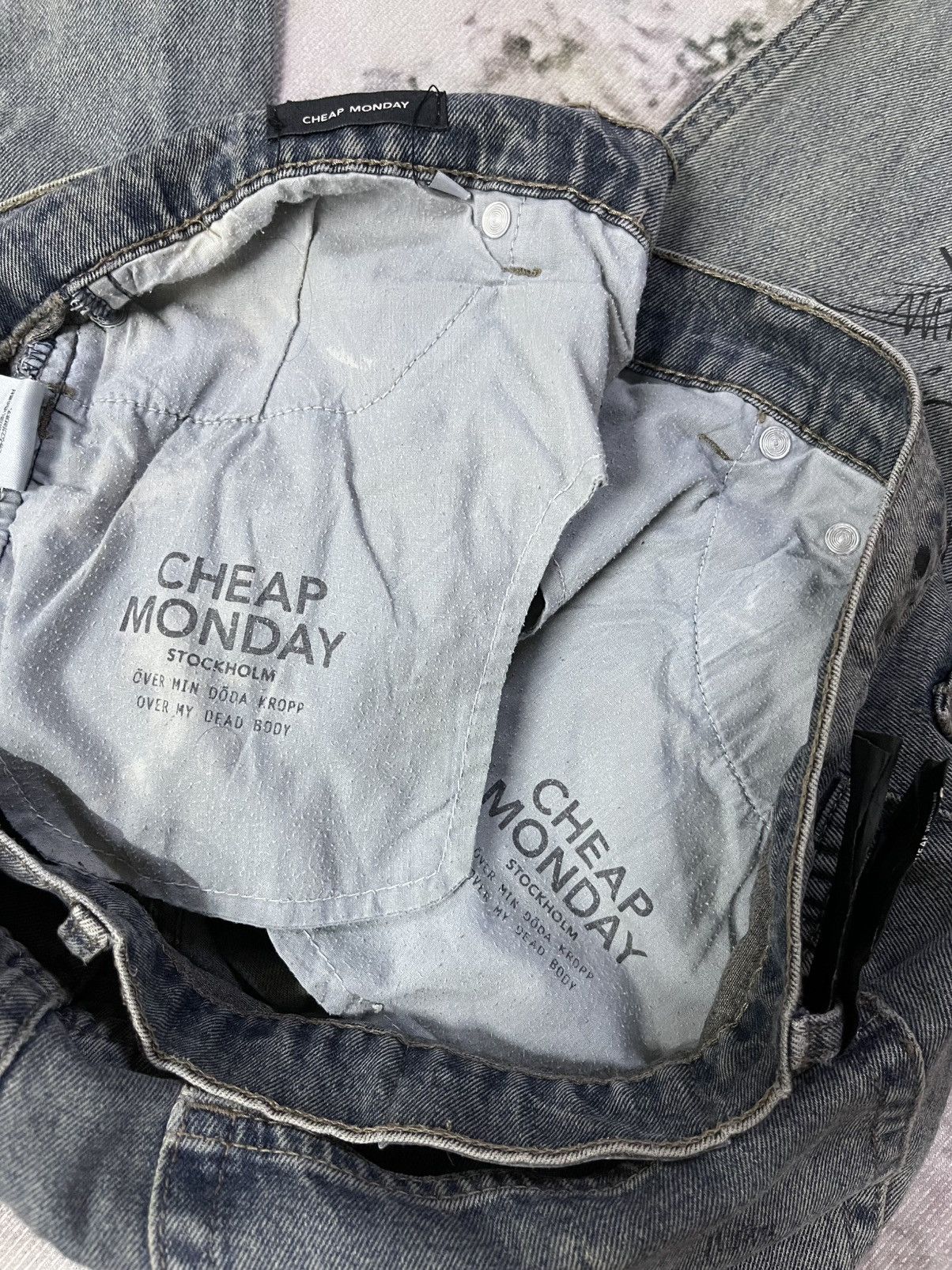 Cheap Monday × Japanese Brand Cheap Monday Japan Painted Skinnny Jeans Size US 37 - 16 Thumbnail