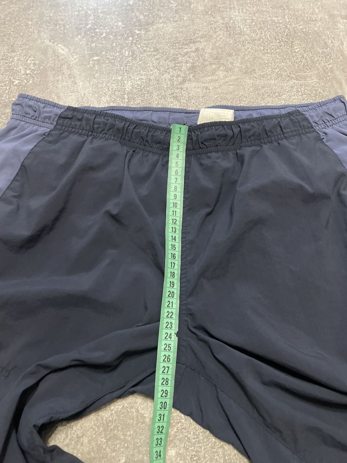 Nike × Vintage Vintage Nike Air Nylon Shorts Y2K Size US 30 / EU 46 - 19 Thumbnail