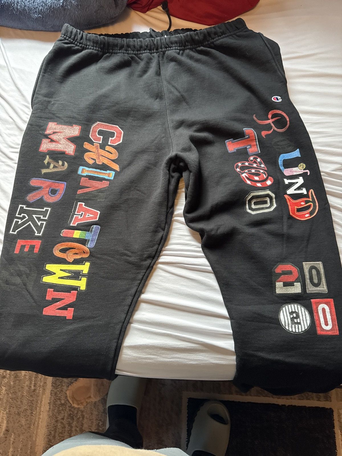 Champion × Market × Round Two Round two x Chinatown market x champion Size US 44 / EU 60 - 4 Thumbnail