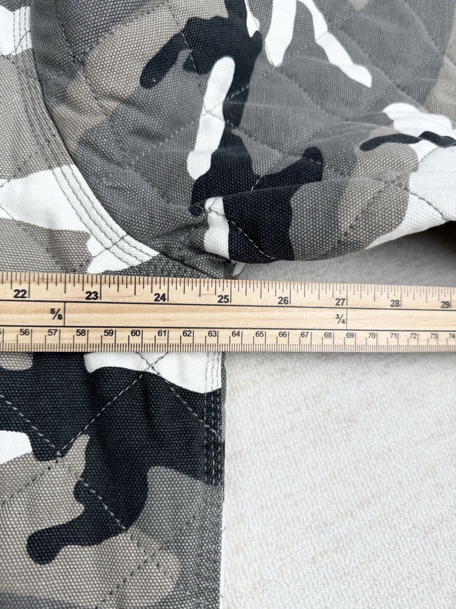 Supreme Dickies Quilted Work Jacket Grey Camo