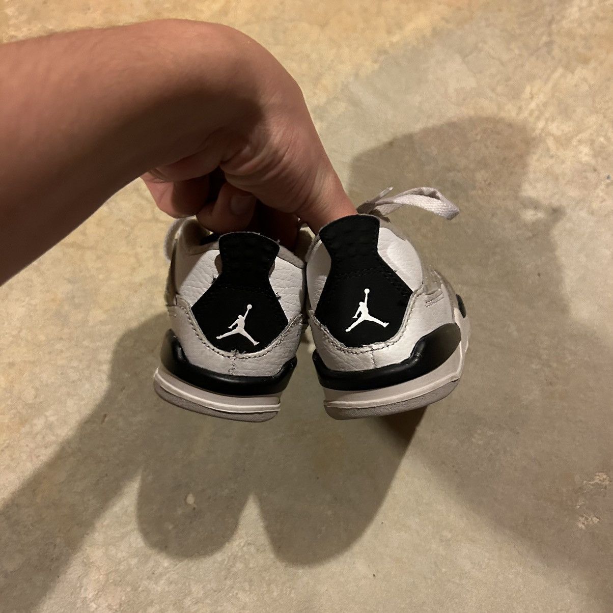 Jordan Brand × Nike Air Jordan 4 Retro Military Black TD 2022 US 7C Size US 5 / EU 37 - 4 Thumbnail