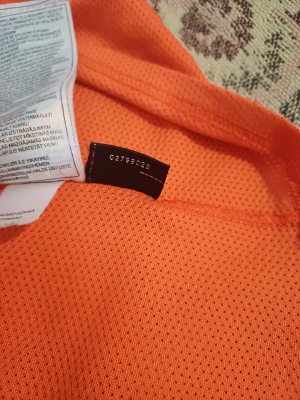 Nike Nike Netherlands 2004-06 home vintage jersey Size US M / EU 48-50 / 2 - 12 Thumbnail