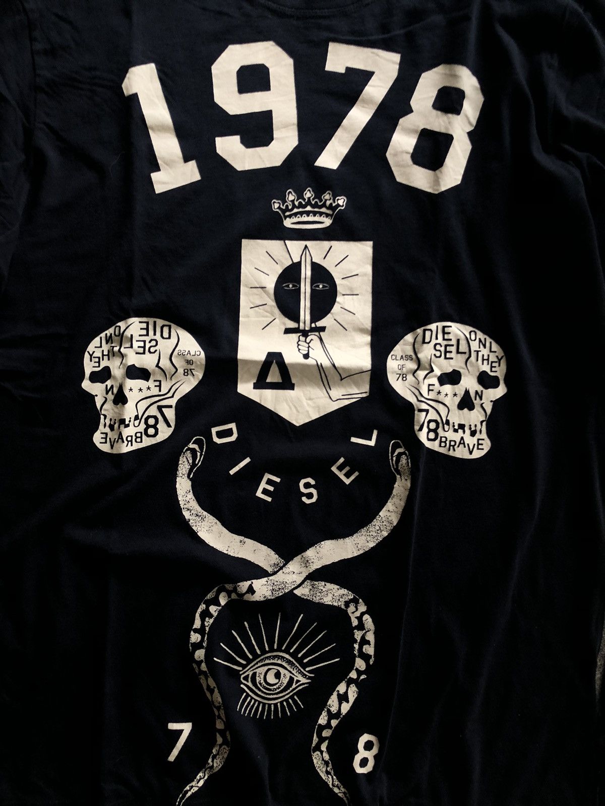 Diesel DIESEL LONG SLEEVE ILLUMINATI SKULL DESIGN Size US L / EU 52-54 / 3 - 6 Thumbnail