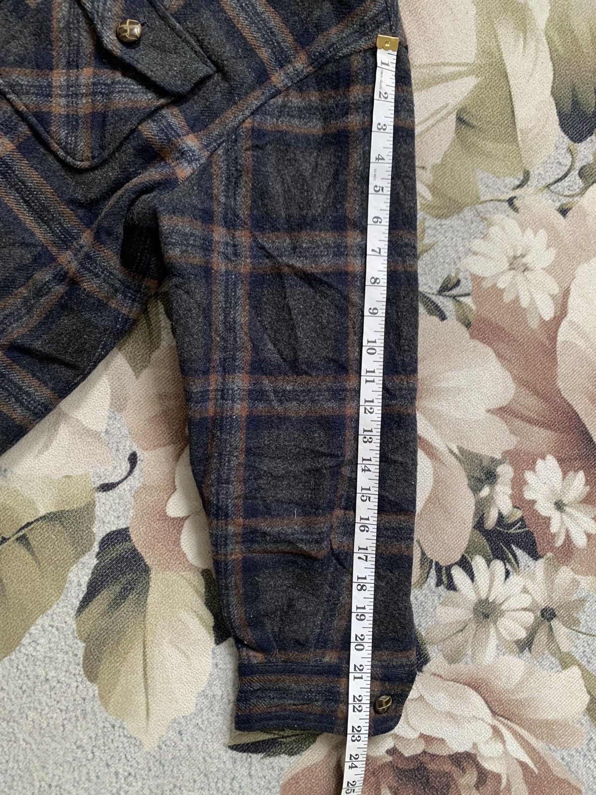 Uniqlo Nice Checkered Style Uniqlo Wool Jacket Quilted Inner Size US L / EU 52-54 / 3 - 8 Thumbnail