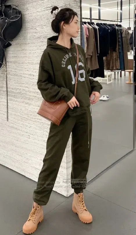 Celine Celine Army Green Cropped Hoodie. Size XS / US 0-2 / IT 36-38 - 9 Thumbnail
