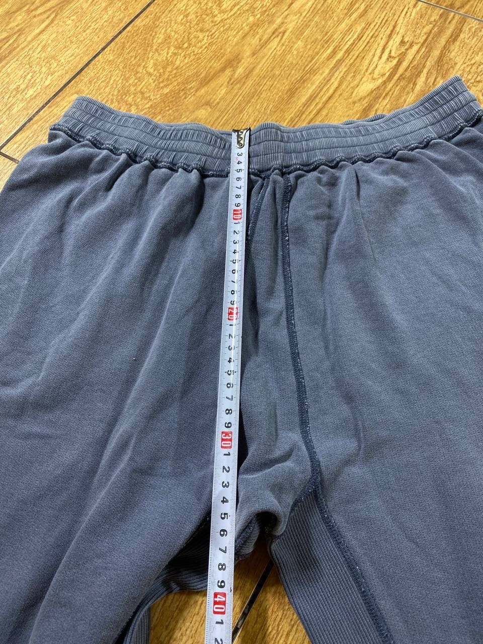 Nike × Vintage 90's NIKE SWOOSH LOGO Y2K RARE RETRO SHORTS Size US 34 / EU 50 - 11 Thumbnail