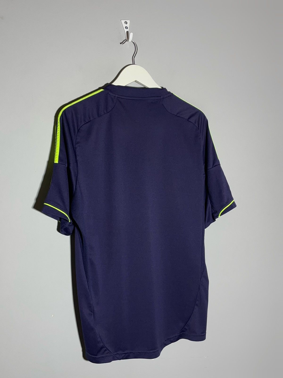 Adidas Real Madrid Adidas 2012/13 Away Football Shirt Size US L / EU 52-54 / 3 - 12 Thumbnail